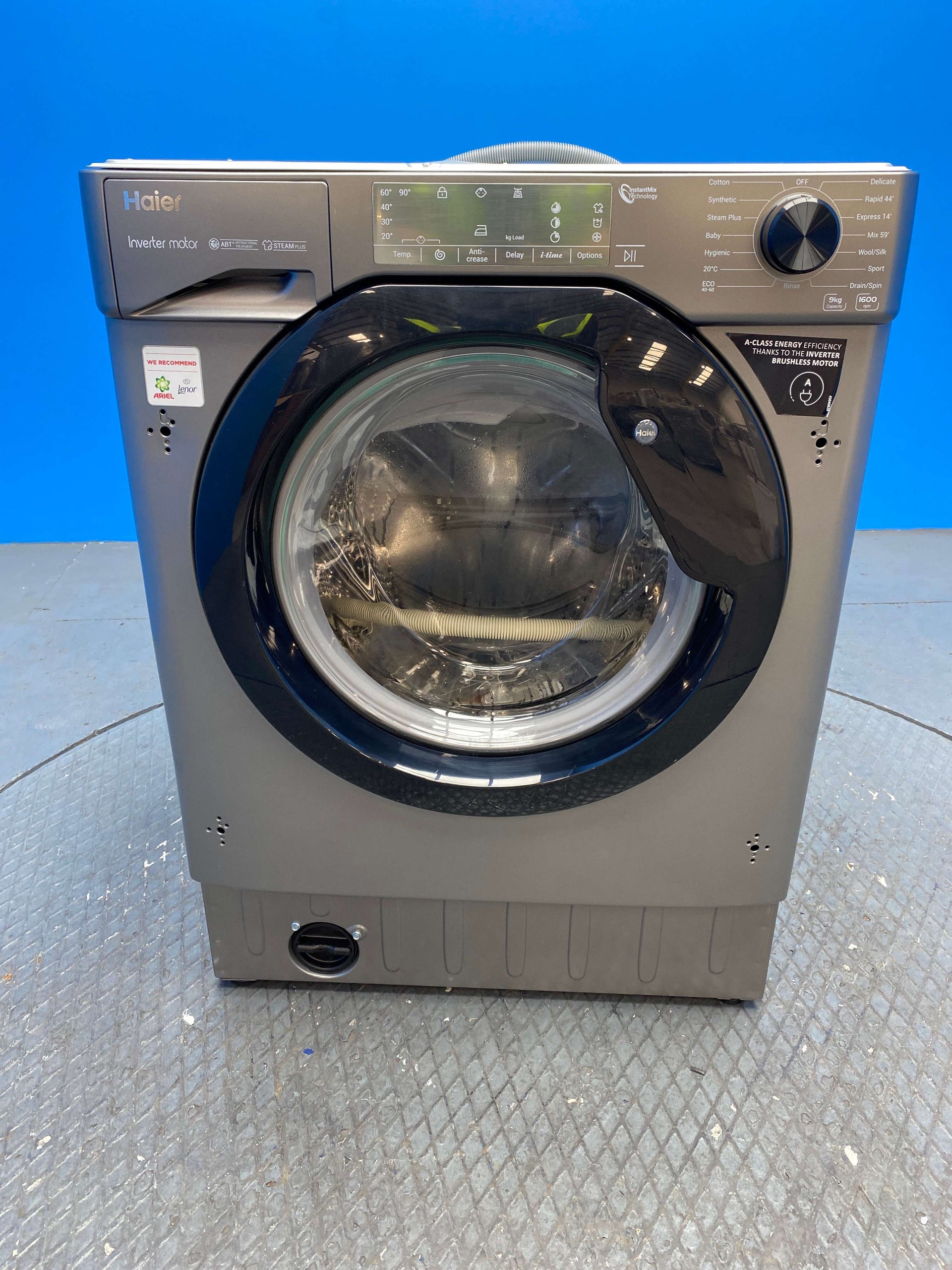 Haier HWQ90B416FWBR Series 4 Integrated 9kg 1600 Spin Washing Machine