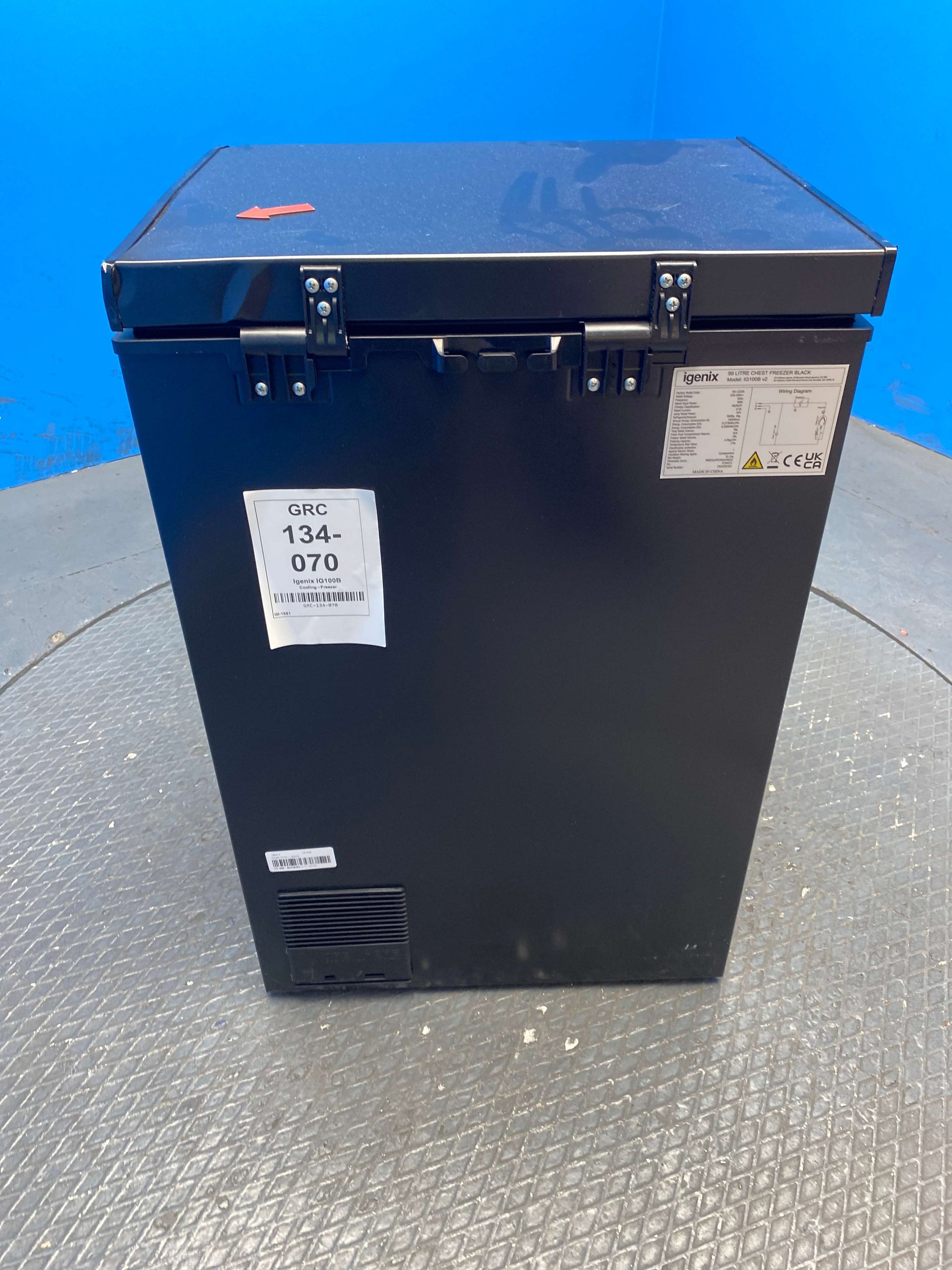 Igenix IG100B 99 Litre Freestanding Chest Freezer