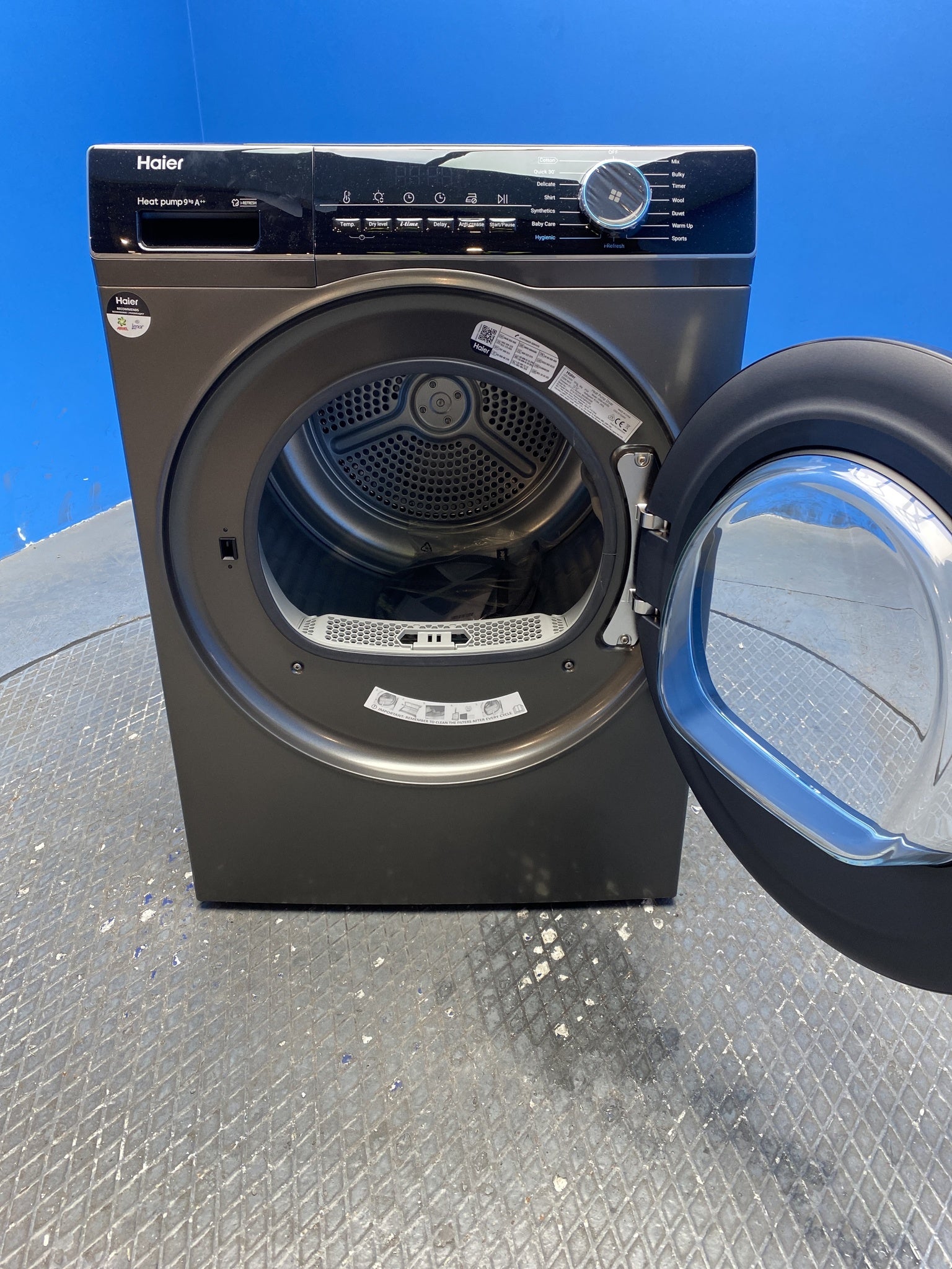 Haier HD90-A2939S Series 3 9kg Heat Pump Tumble Dryer