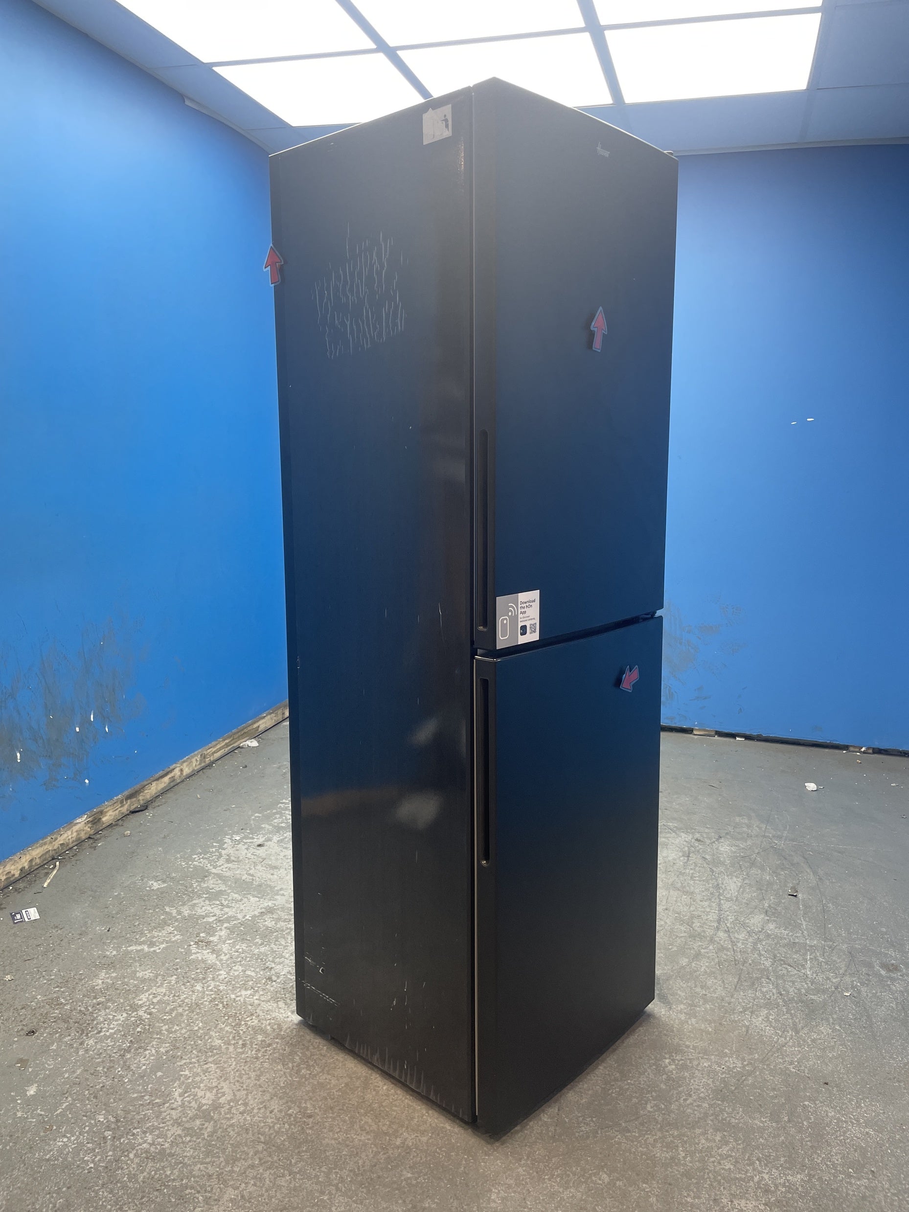 #GRC-158-683 - Hoover HVT3CLECKIHB 235 Litre Combi Fridge Freezer
