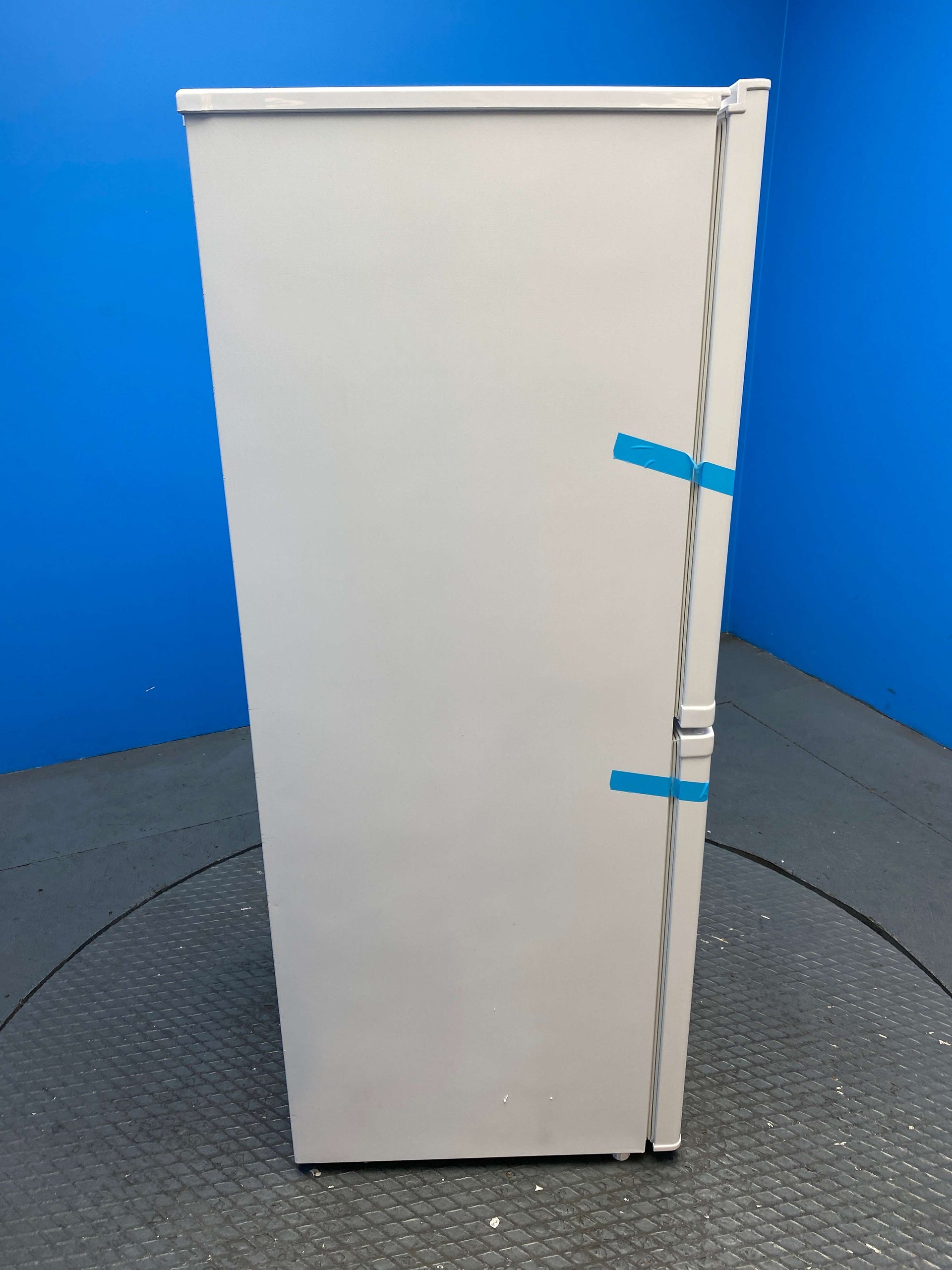 Candy CCT3L517EBK 252 Litre Combi Fridge Freezer
