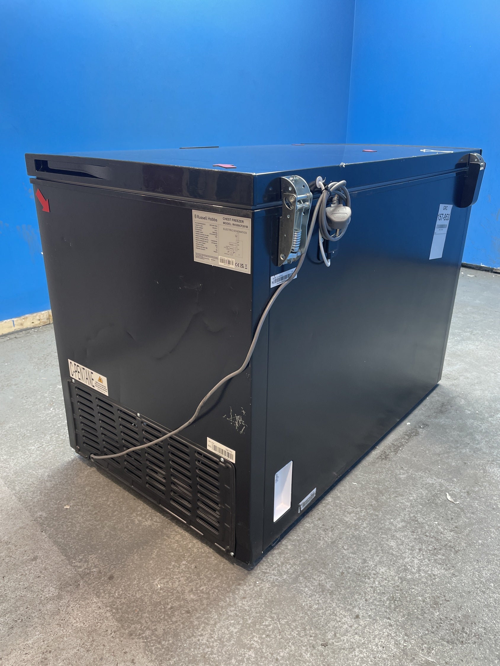 #GRC-157-953 - Russell Hobbs RH300CF201B 308Litre Chest Freezer