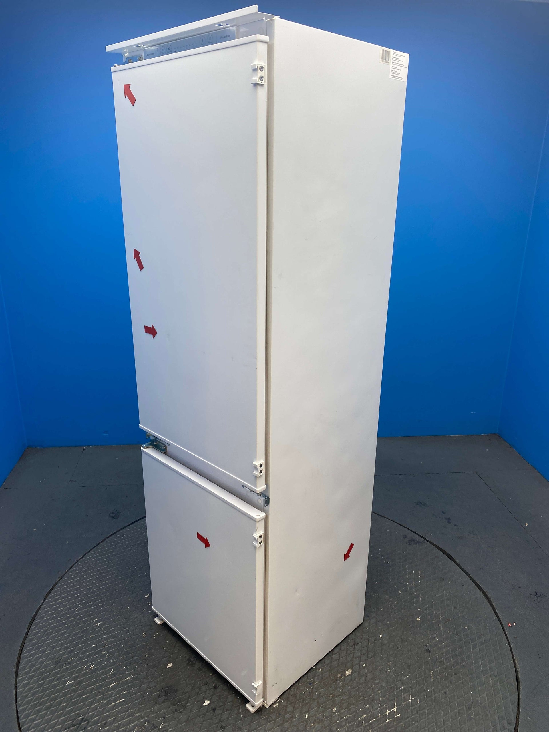 Hisense RIB312F4AWE Integrated 246 Litre Fridge Freezer