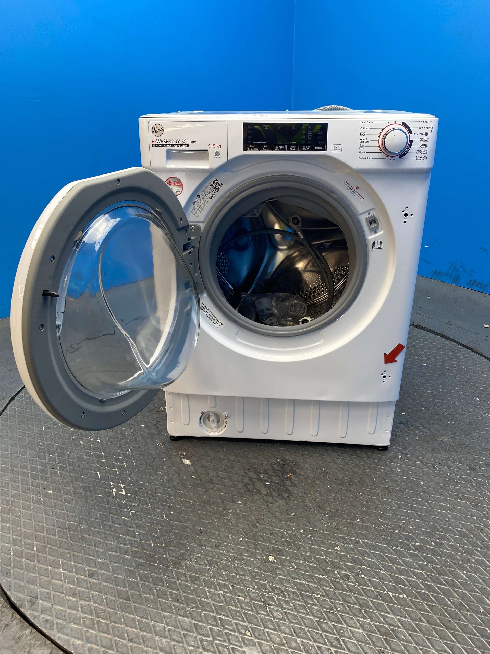 Hoover HBDOS695TMET Built In 9kg / 5kg 1600 Spin Washer Dryer