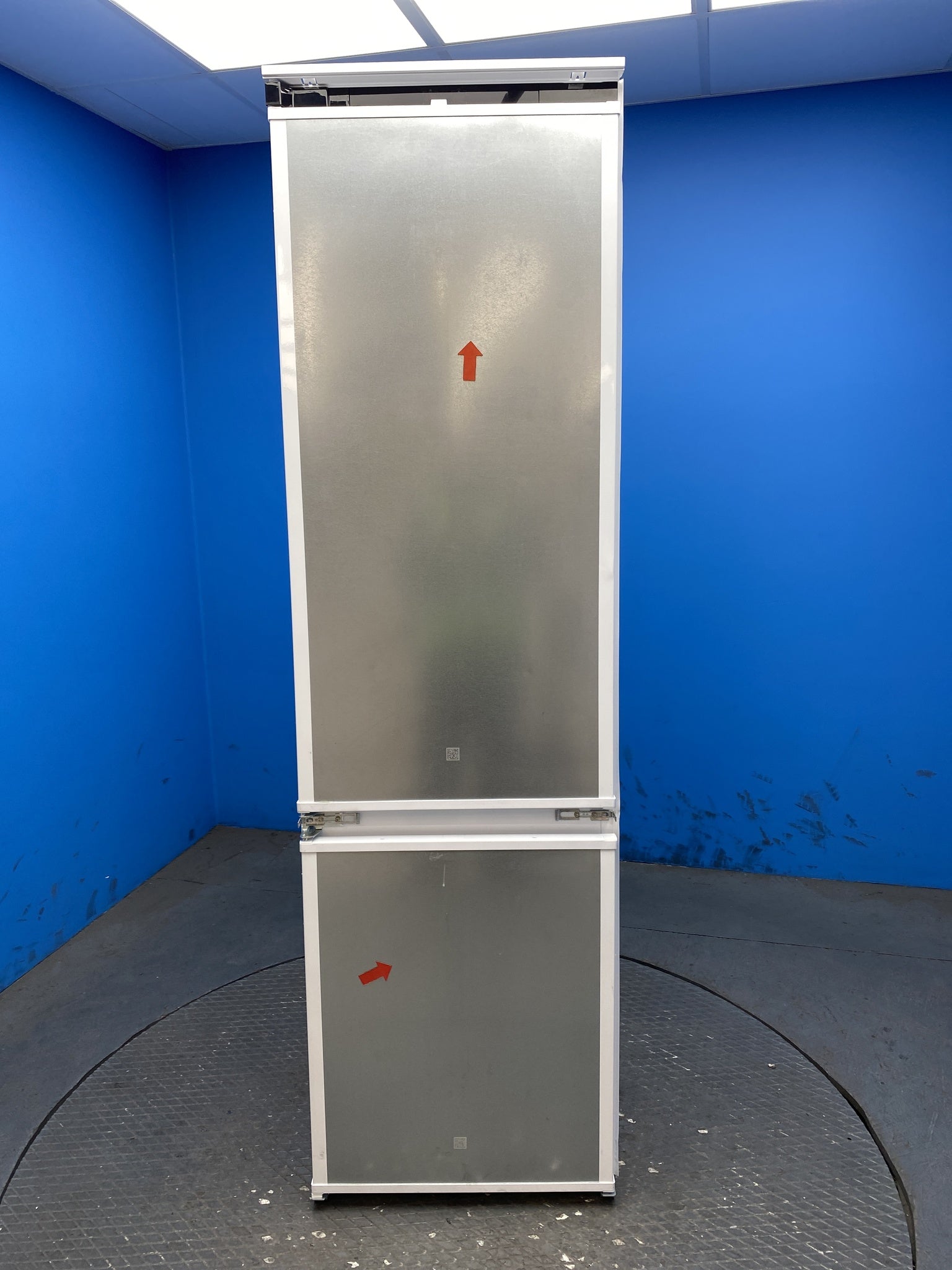 AEG 8000 Series NSC8M191DS Integrated Fridge Freezer