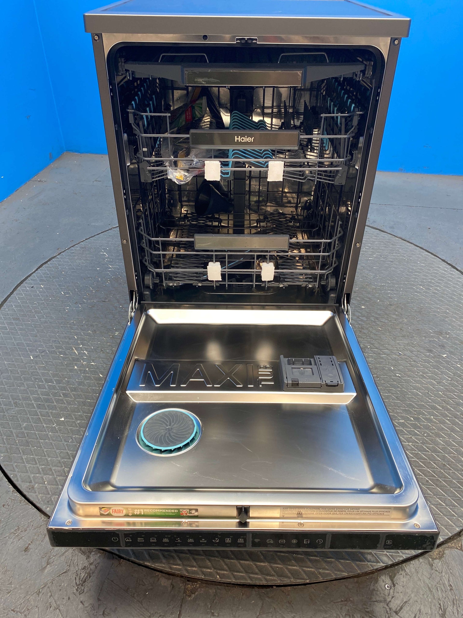 Haier I-Pro Shine 5 XF 6B0M3PDA 16 Place Setting Dishwasher