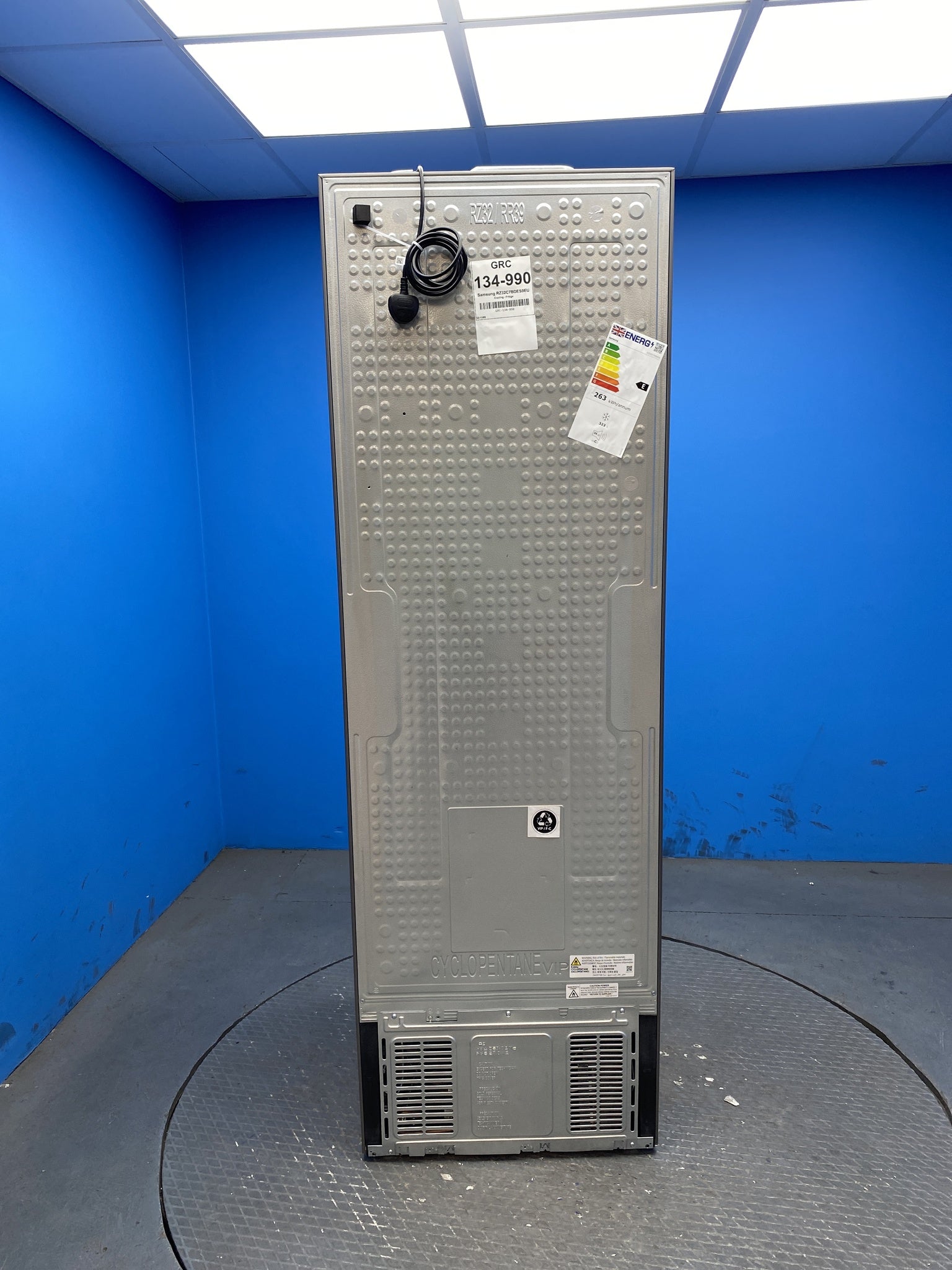 Samsung Bespoke RZ32C7BDES9 323 Litre Tall Freezer with SpaceMax