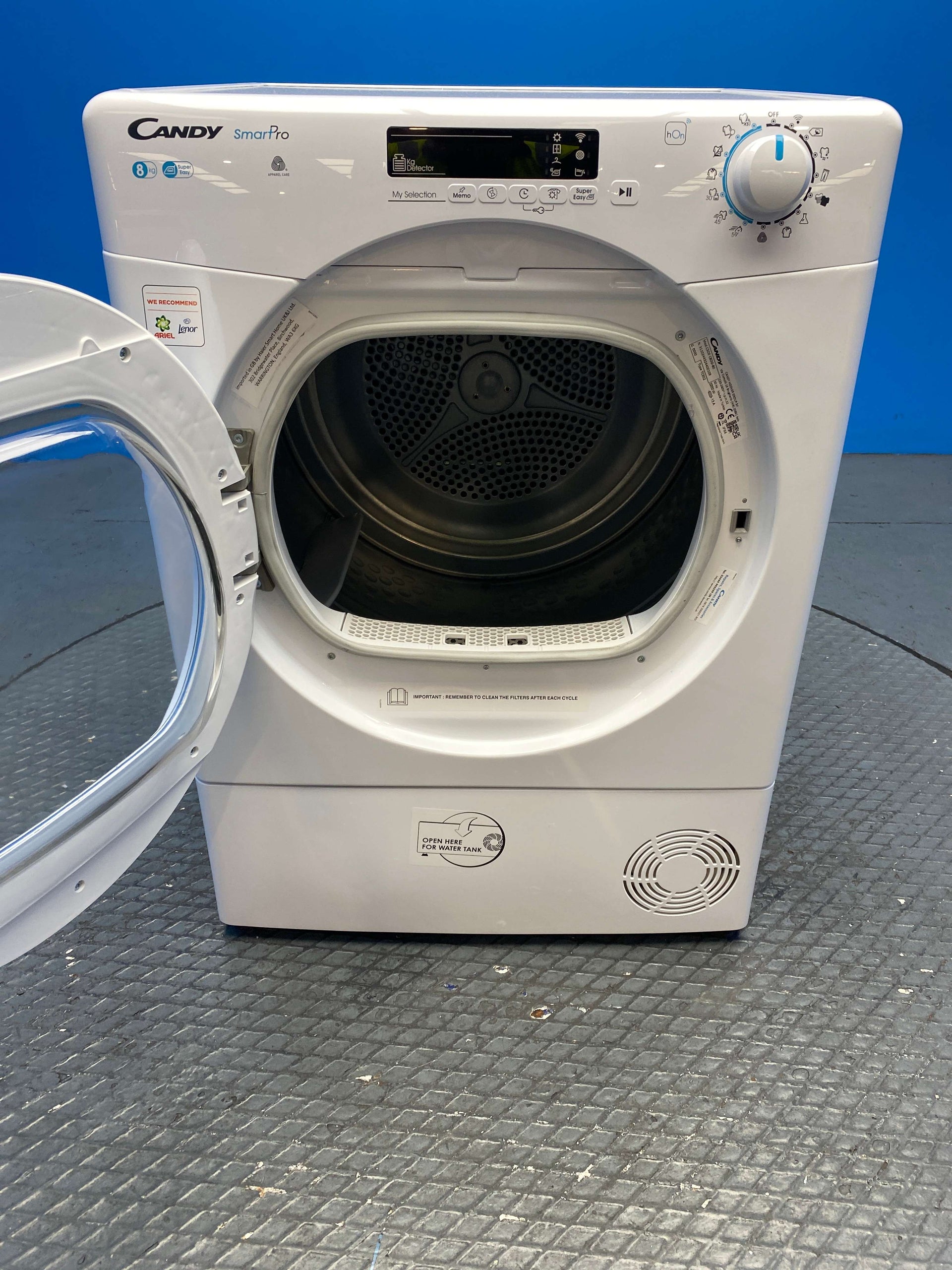 Candy CSOEC8DG 8kg Condenser Smart Tumble Dryer