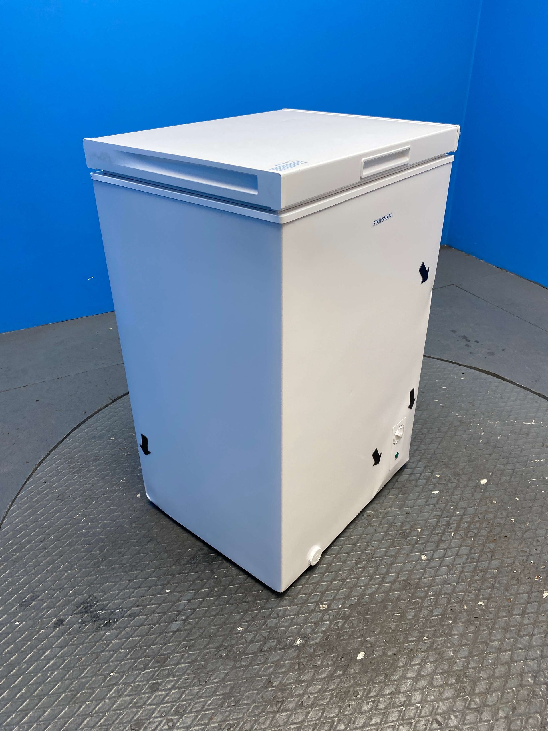 Statesman CHF100 99 Litre Compact Chest Freezer