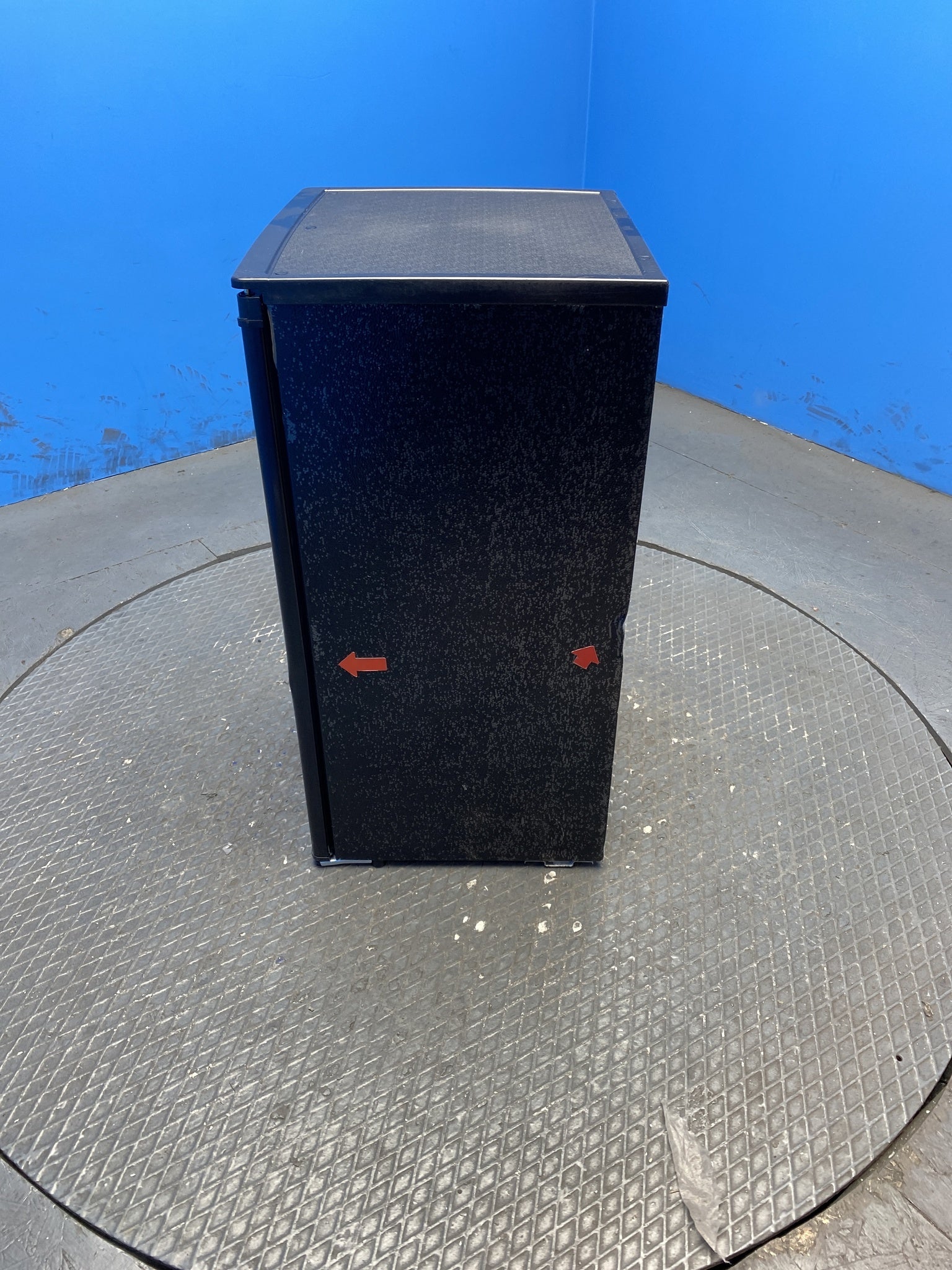 Igenix IGUL048B 92 Litre Under Counter Larder Fridge