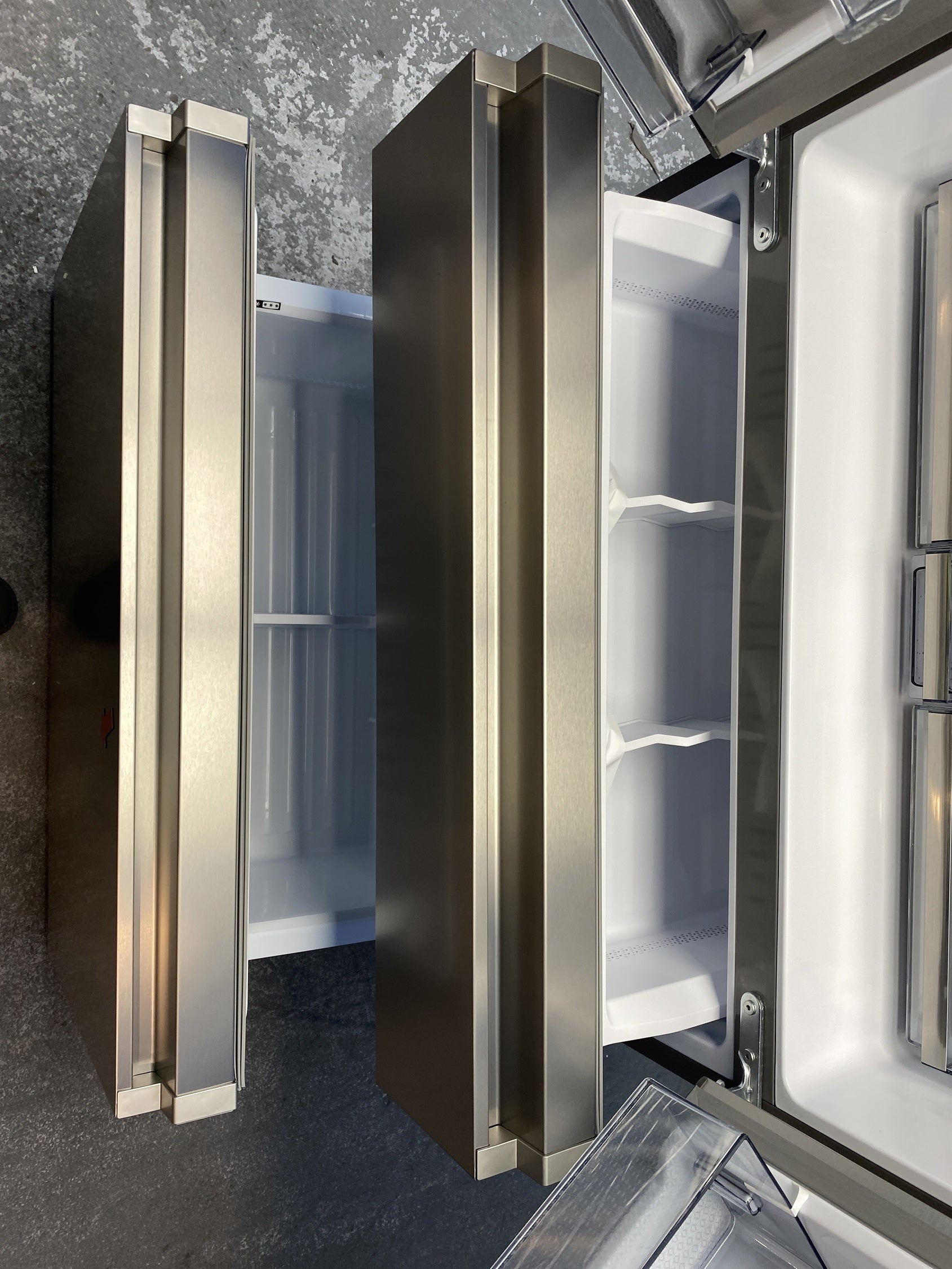 #GRC-152-497 - Hisense RF728N4SASE PureFlat Multi Door Smart Fridge Freezer