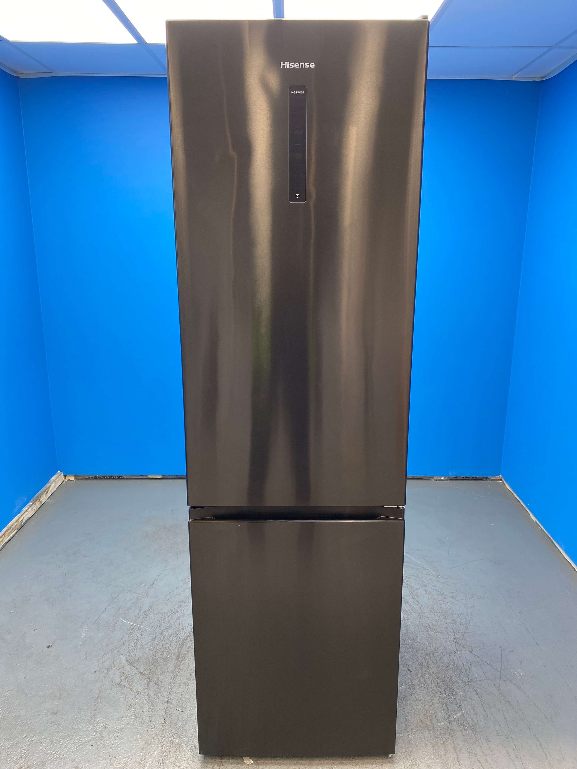 Hisense RB470N4SFC 360 Litre Combi Fridge Freezer