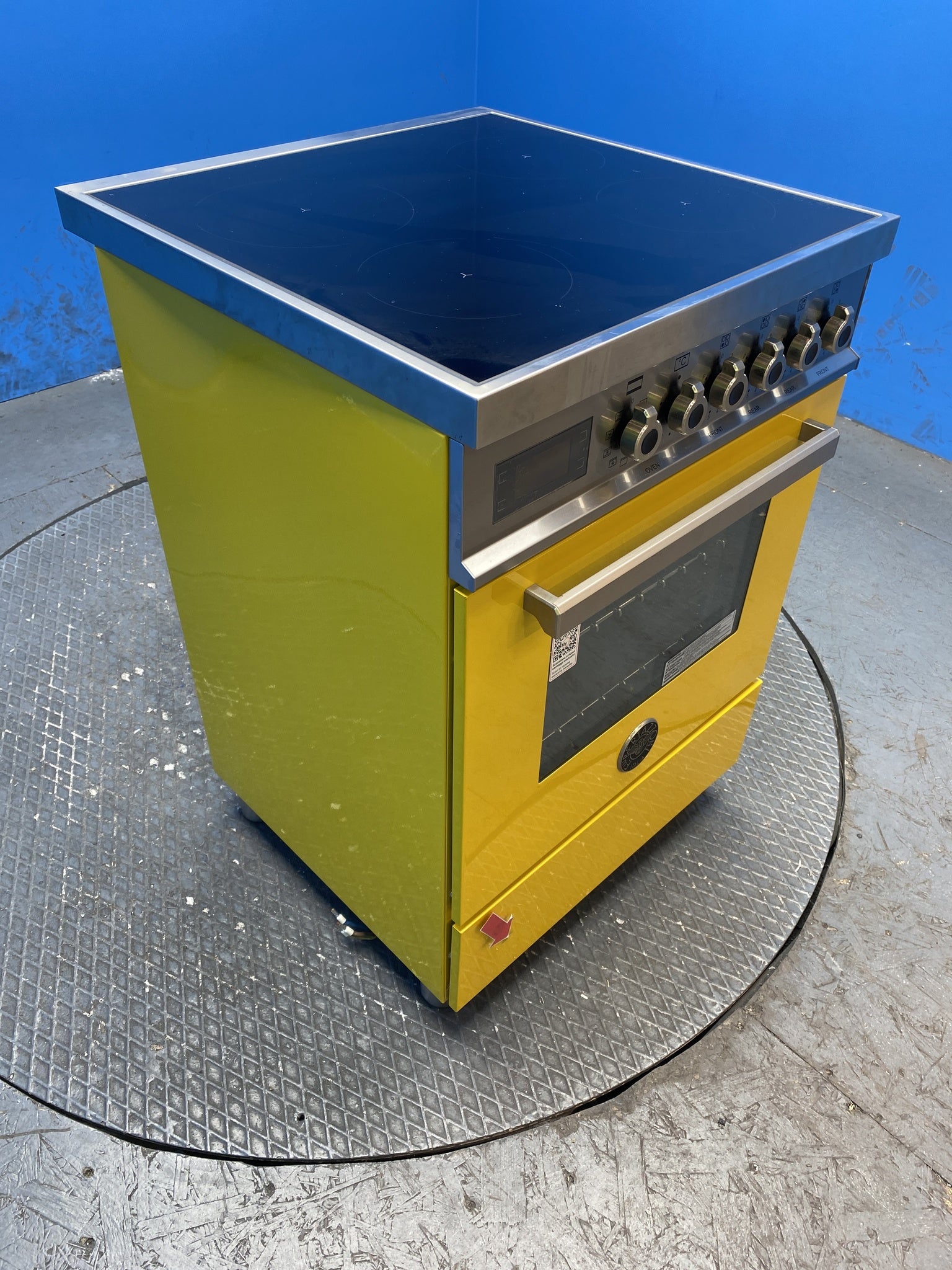 Bertazzoni 60cm Induction Range Cooker - Yellow