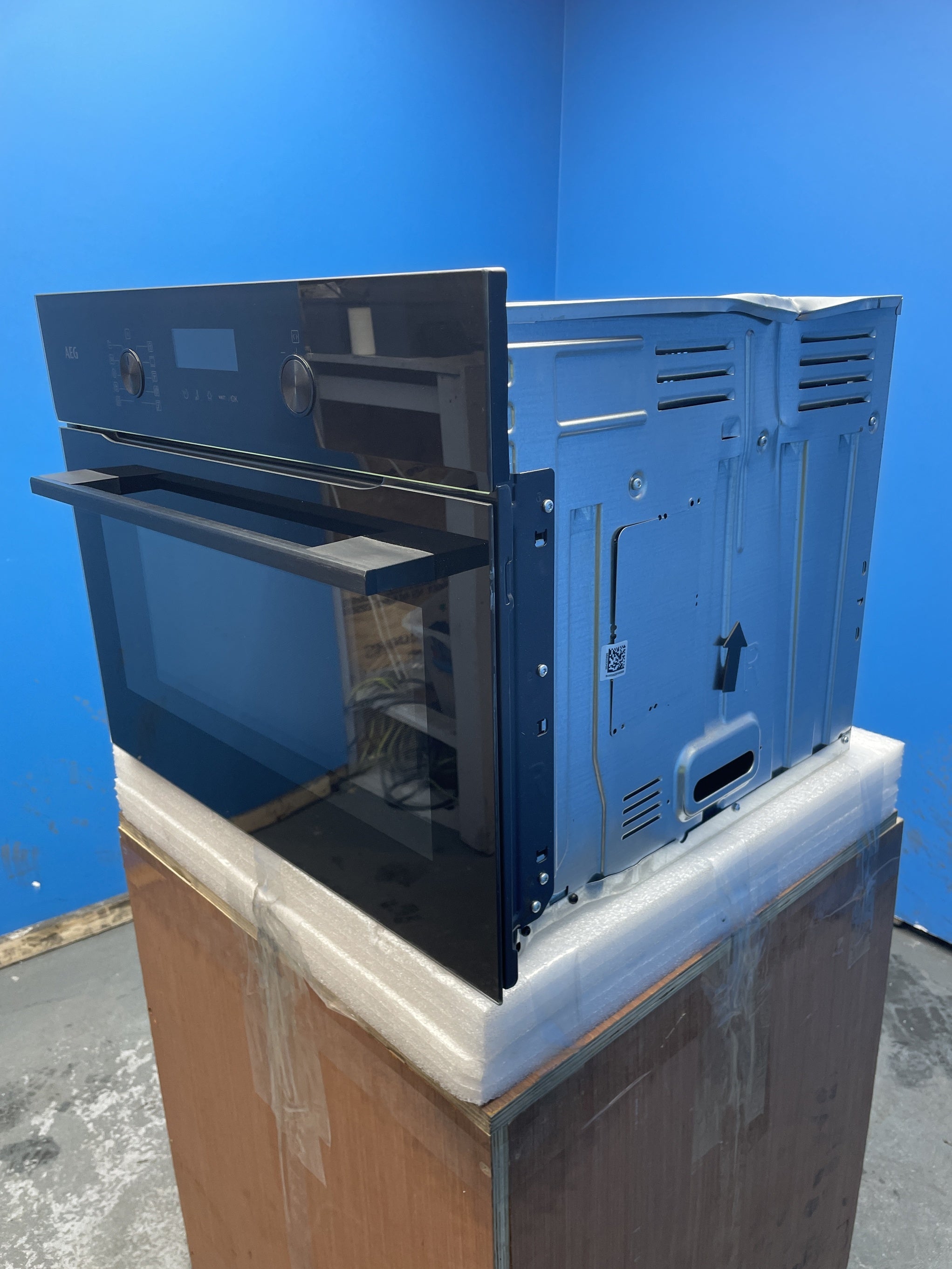 #GRC-150-146 - AEG NKK6N50PB CombiQuick Built-In Combination Microwave