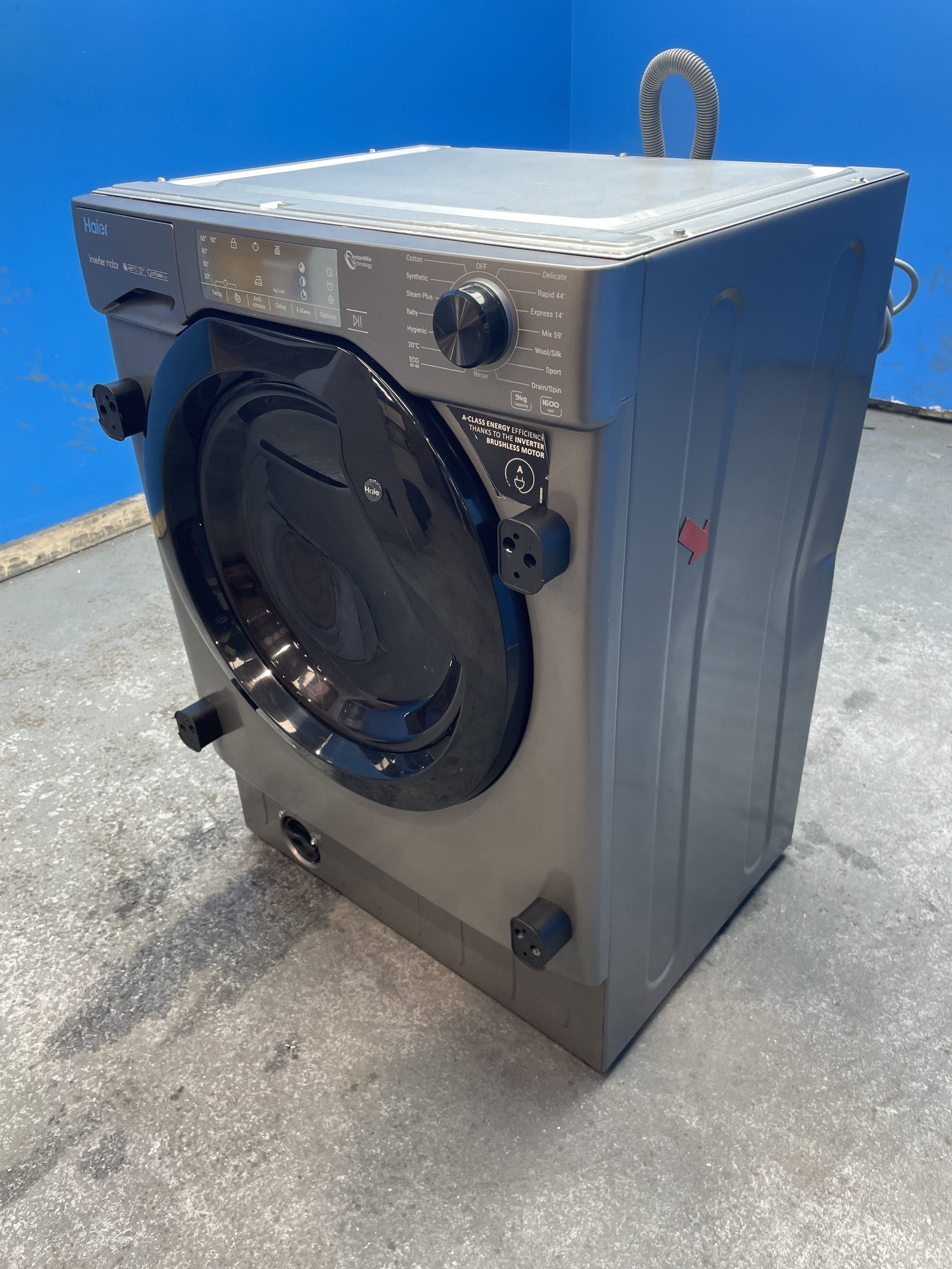 #GRC-155-279 - Haier HWQ90B416FWBR Series 4 Integrated 9kg 1600 Spin Washing Machine