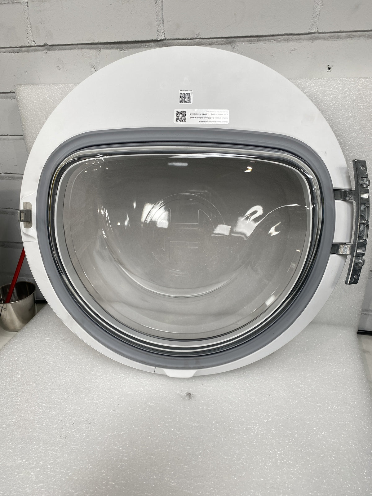 #GRC-156-253 - Bosch WQH246D9GB Washing Machine Door