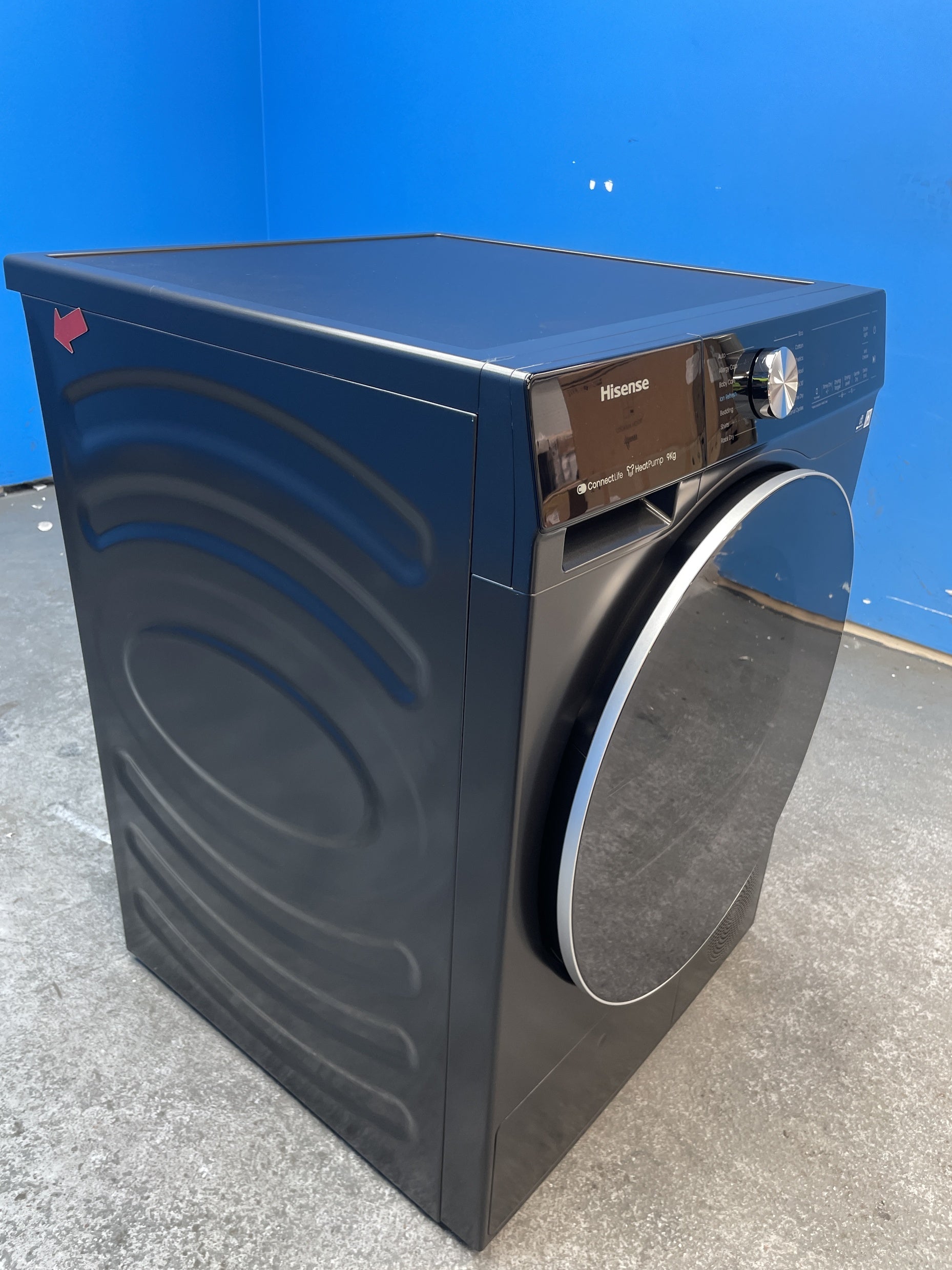 #GRC-158-094 - Hisense DH5S902BB 9kg Heat Pump Tumble Dryer