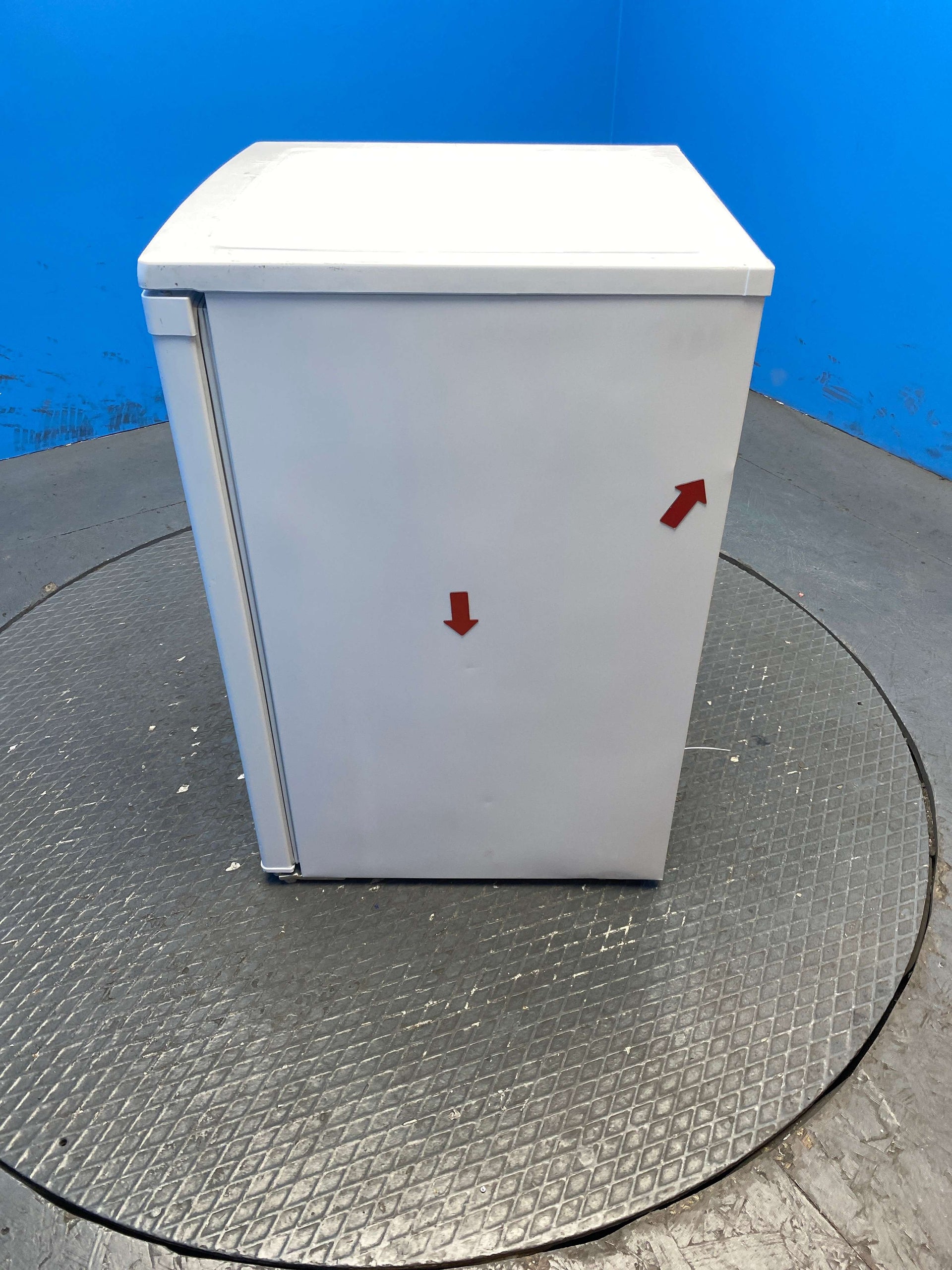 Statesman L255W 113 Litre 55cm Under Counter Fridge