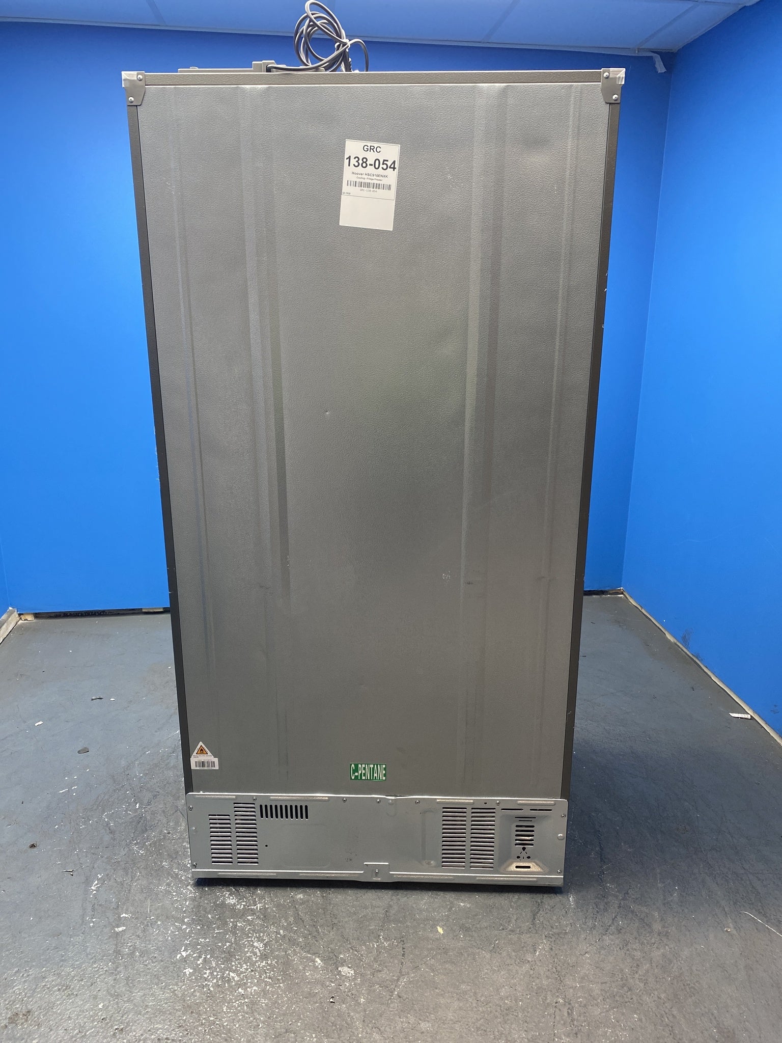 Hoover HSC918ENXK 567L No Frost American Style Fridge Freezer