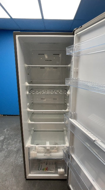 #GRC-163-633 - Hisense 60cm Tall Larder Fridge – 322L Capacity, No Frost, Multi Air Flow