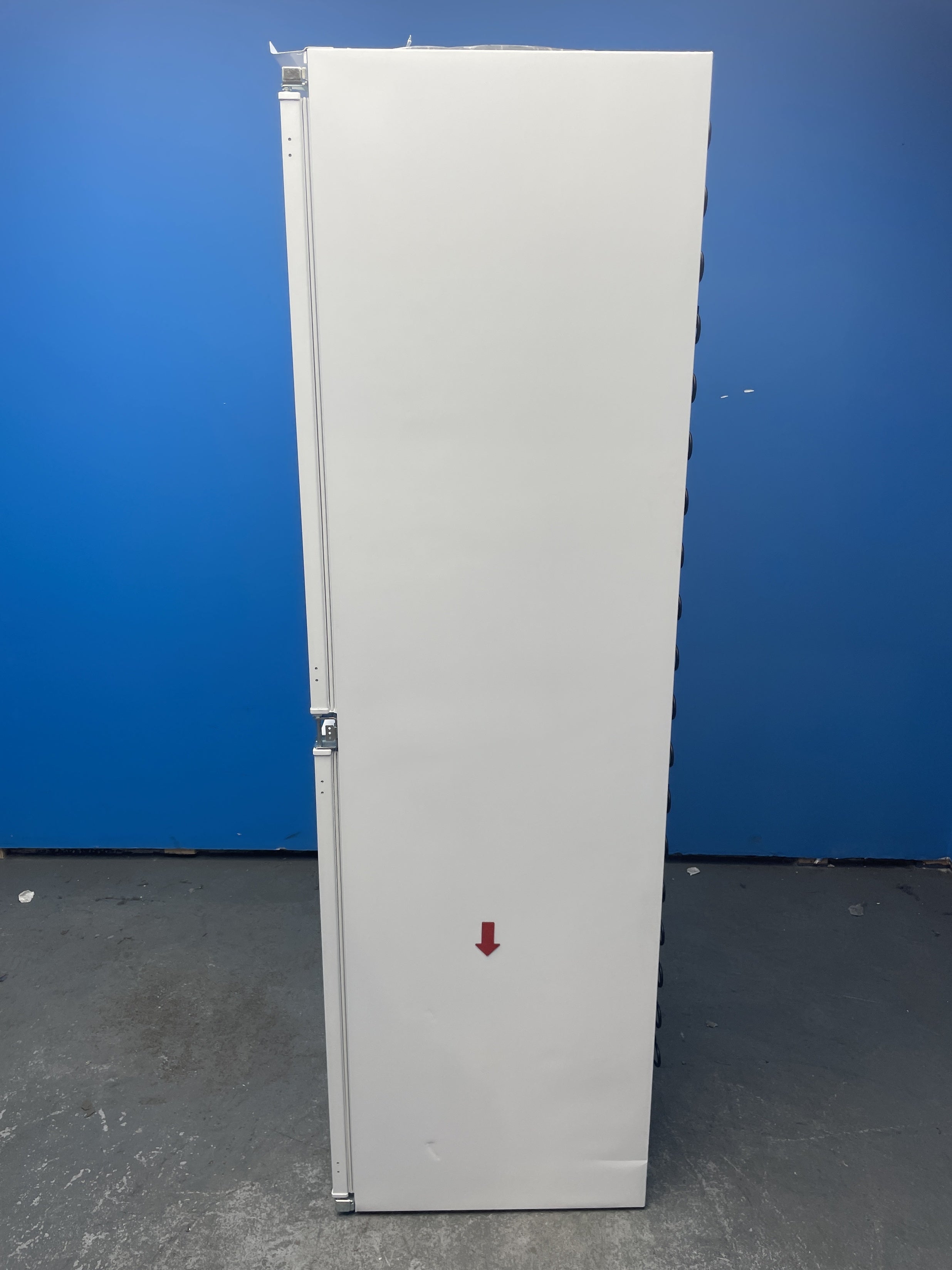#GRC-155-041 - Haier HB50T618FMK Built-In No Frost Fridge Freezer