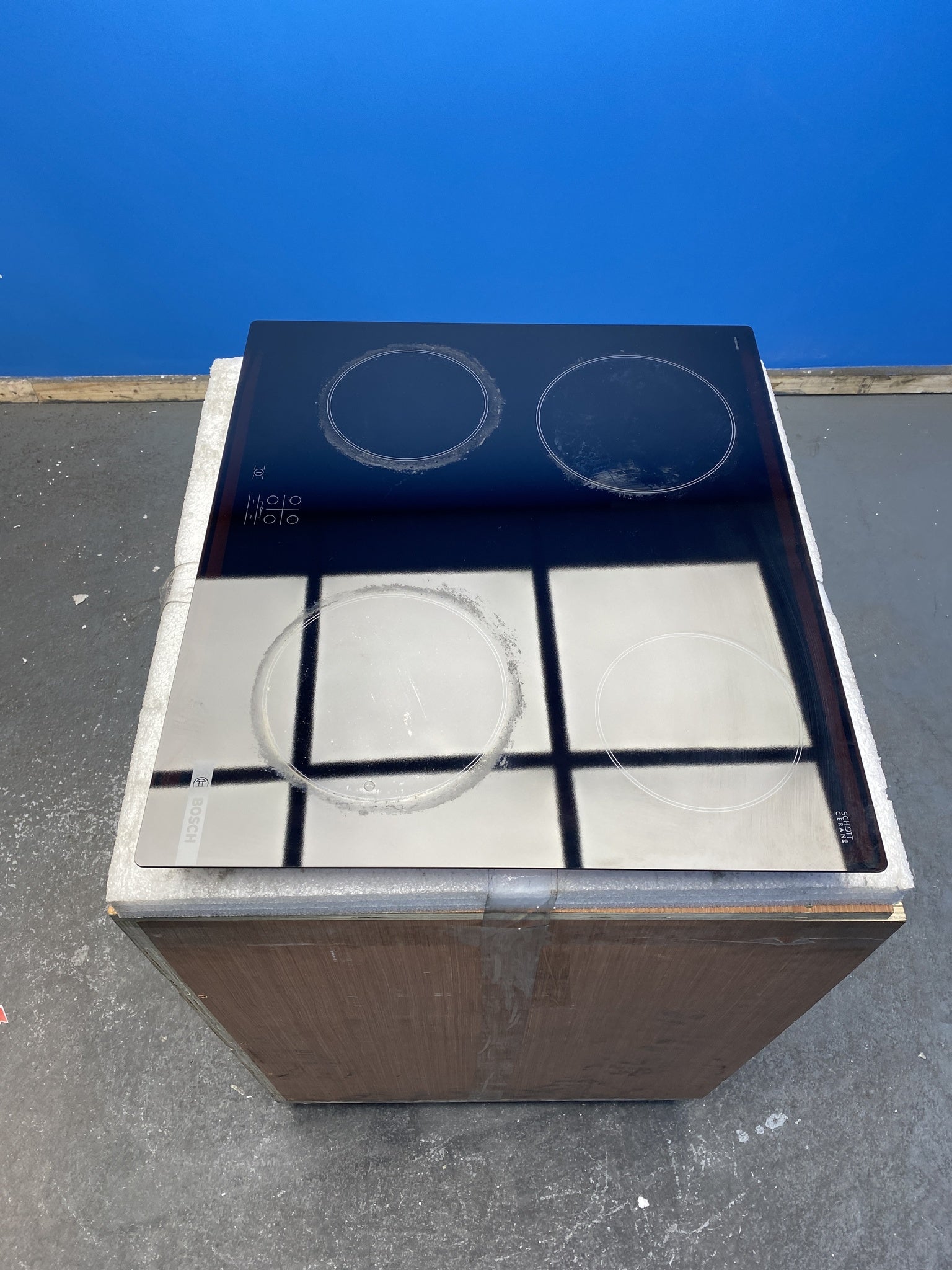 Bosch Series 2 PKE611CA3E 60cm 4 Zone Frameless Ceramic Hob