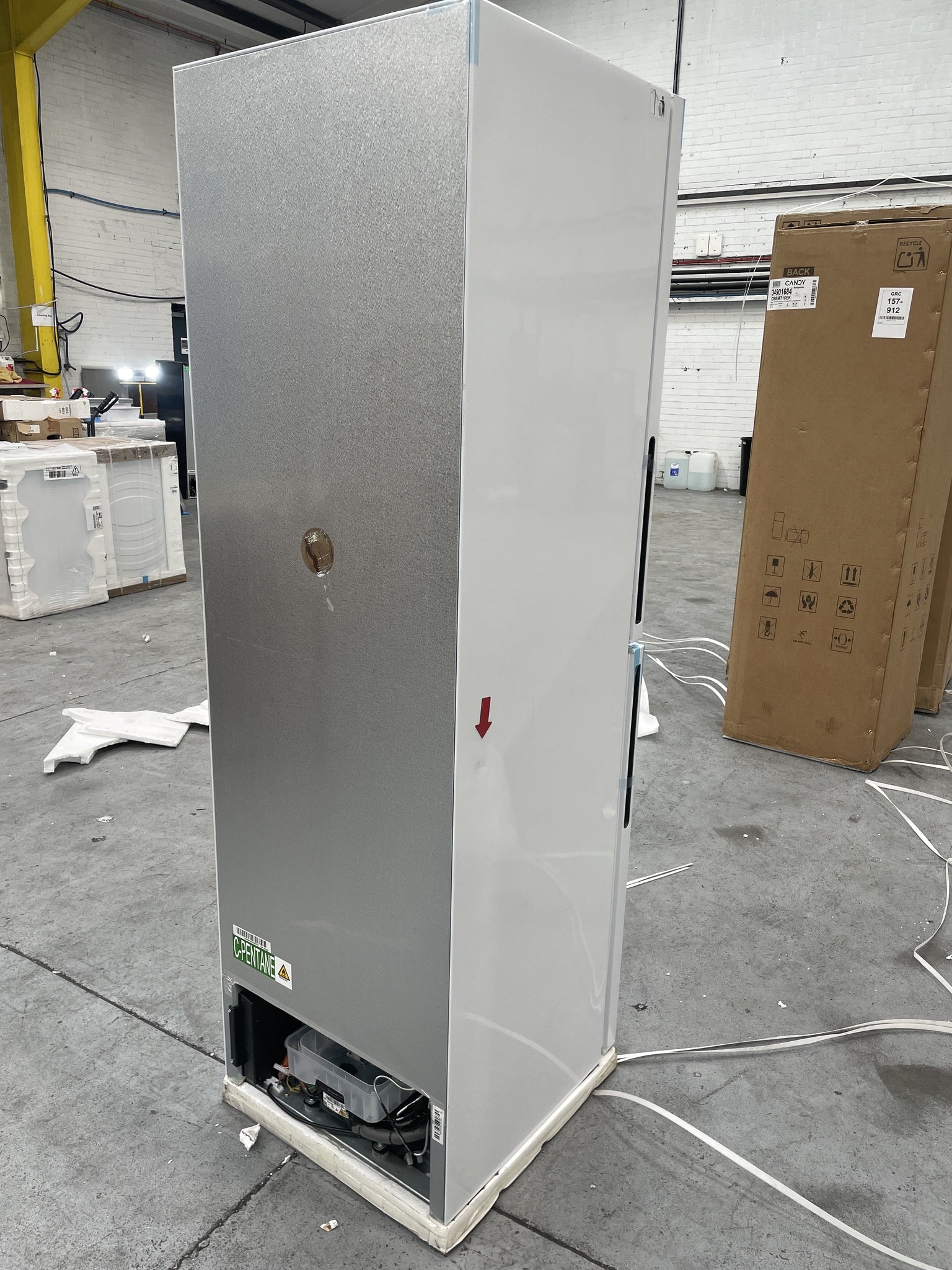 #GRC-157-911 - Hoover HOCT3L517EWK 252 Litre Combi Fridge Freezer
