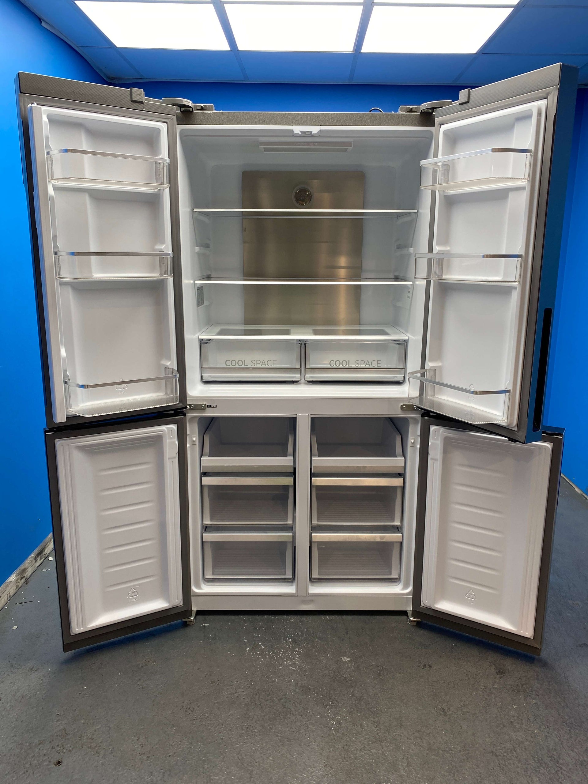 Hoover HSC918ENXK 567L No Frost American Style Fridge Freezer