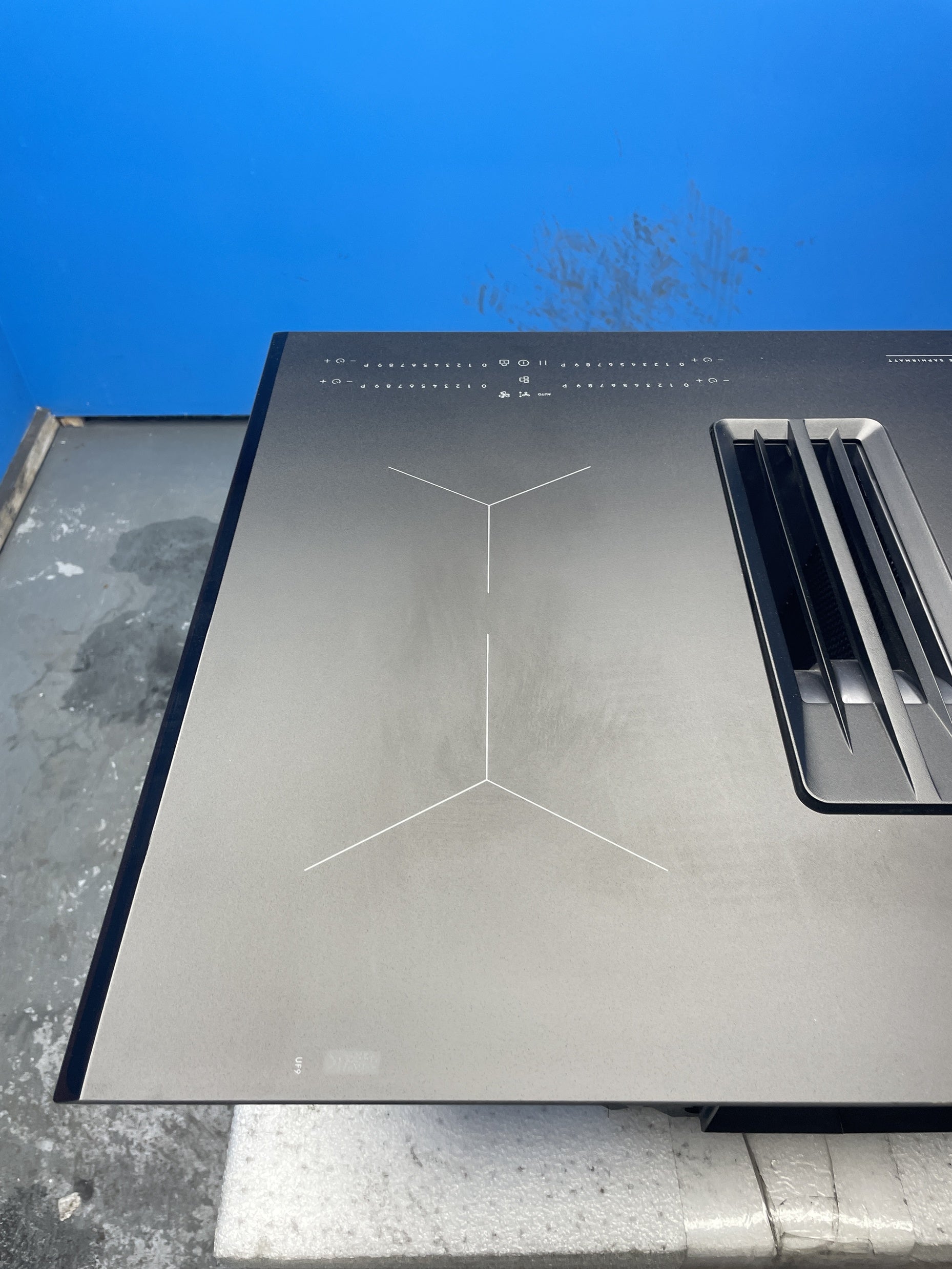#GRC-150-226 - AEG TCH74B01FZ 6000 SaphirMatt 70cm Vented Induction Hob