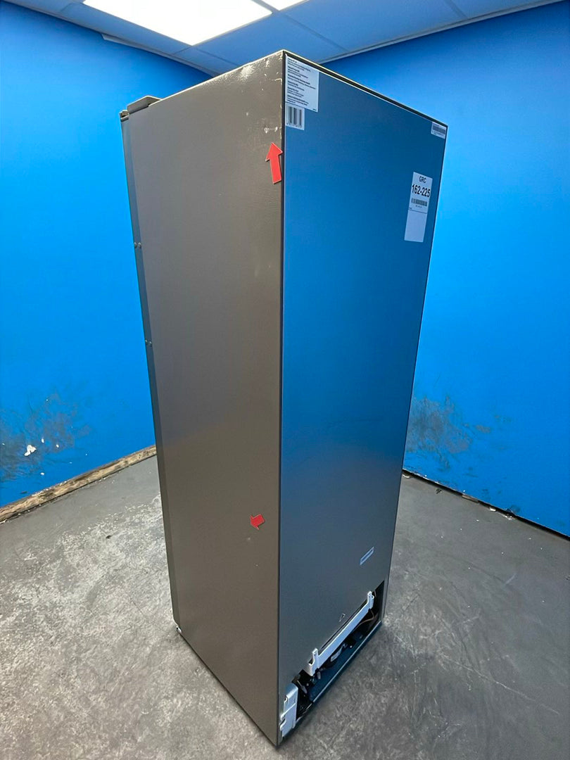 #GRC-162-225 - Hisense RL415N4ACE Tall 322 Litre No Frost  Larder Fridge