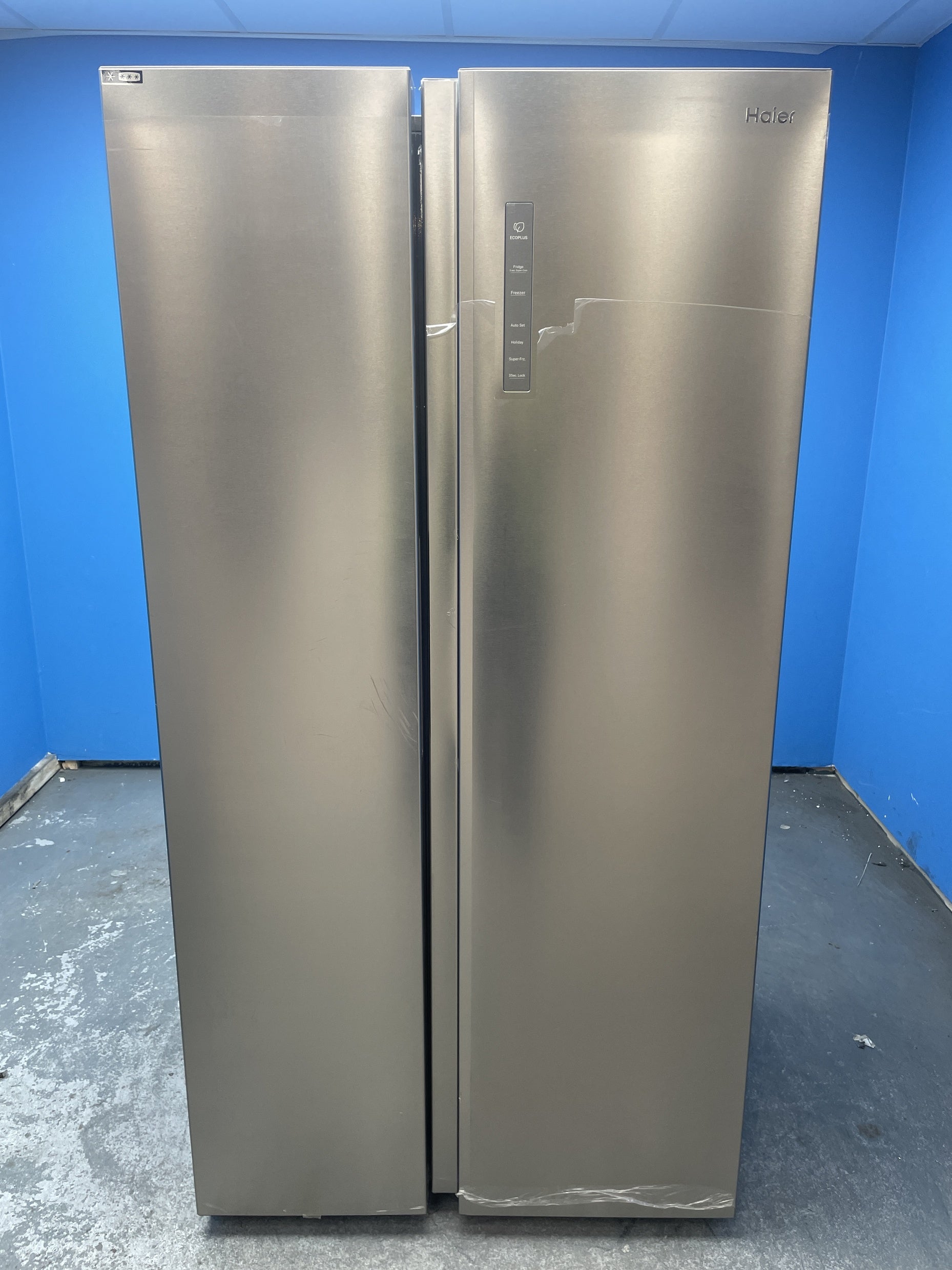 SBS 90 HSW59F18DNMM Series 5 American Style Fridge Freezer