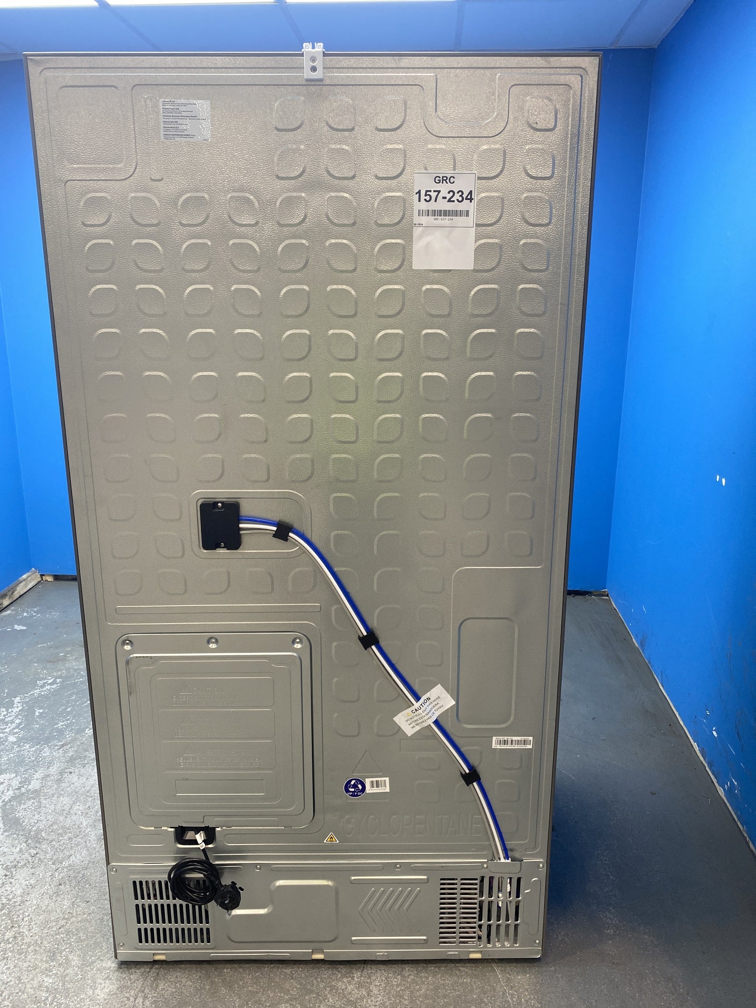 #GRC-157-234 - Hisense RQ760N4SASE 4-Door 584L American Fridge Freezer