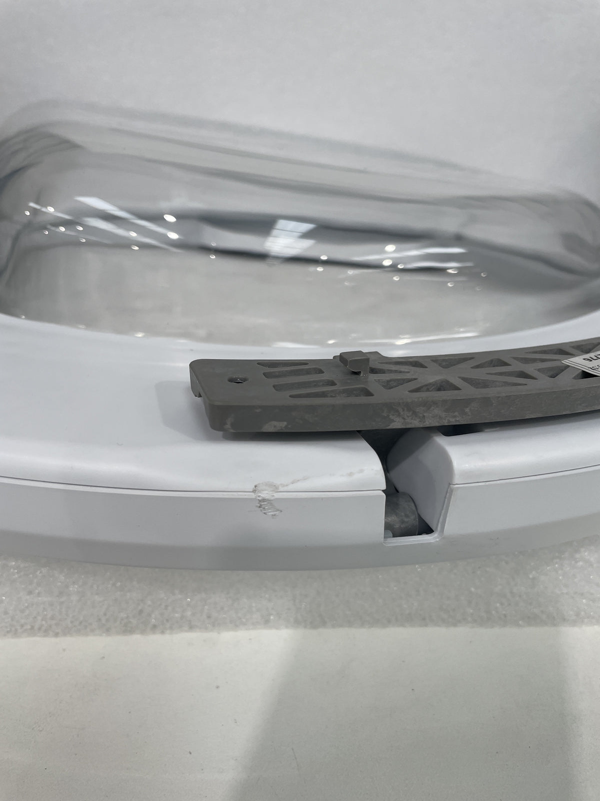 #GRC-154-677 - Hoover HLE V10DG-80 Washing Machine Door