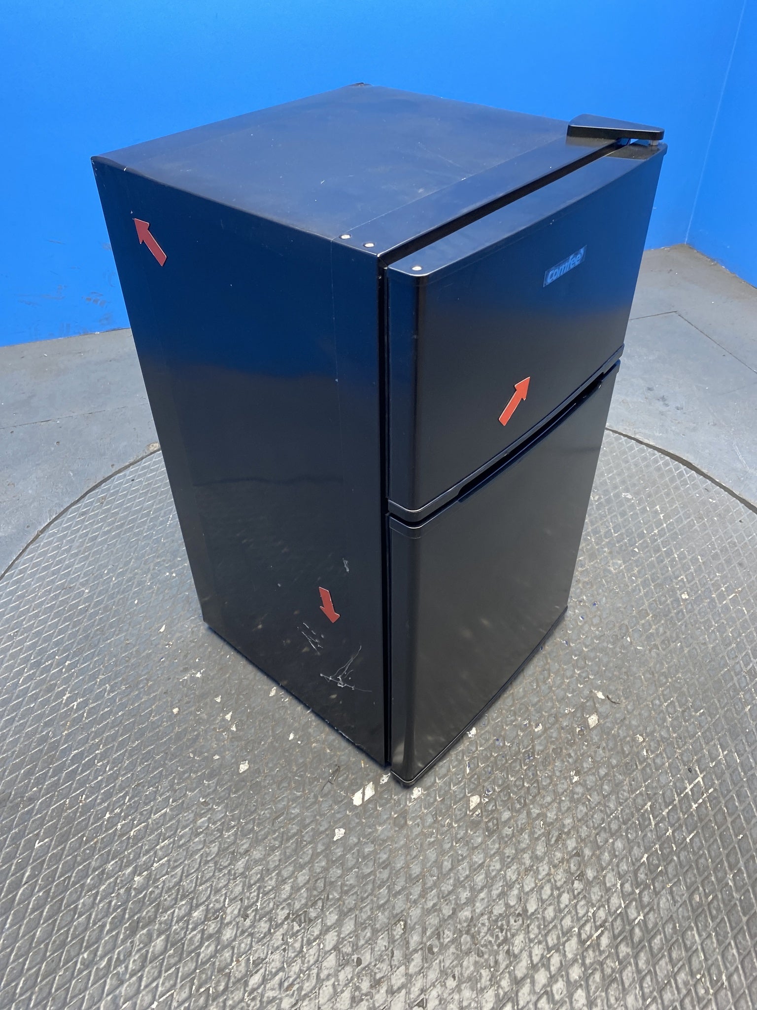 COMFEE' RCT87BL2(E) 87L Under Counter Fridge Freezer