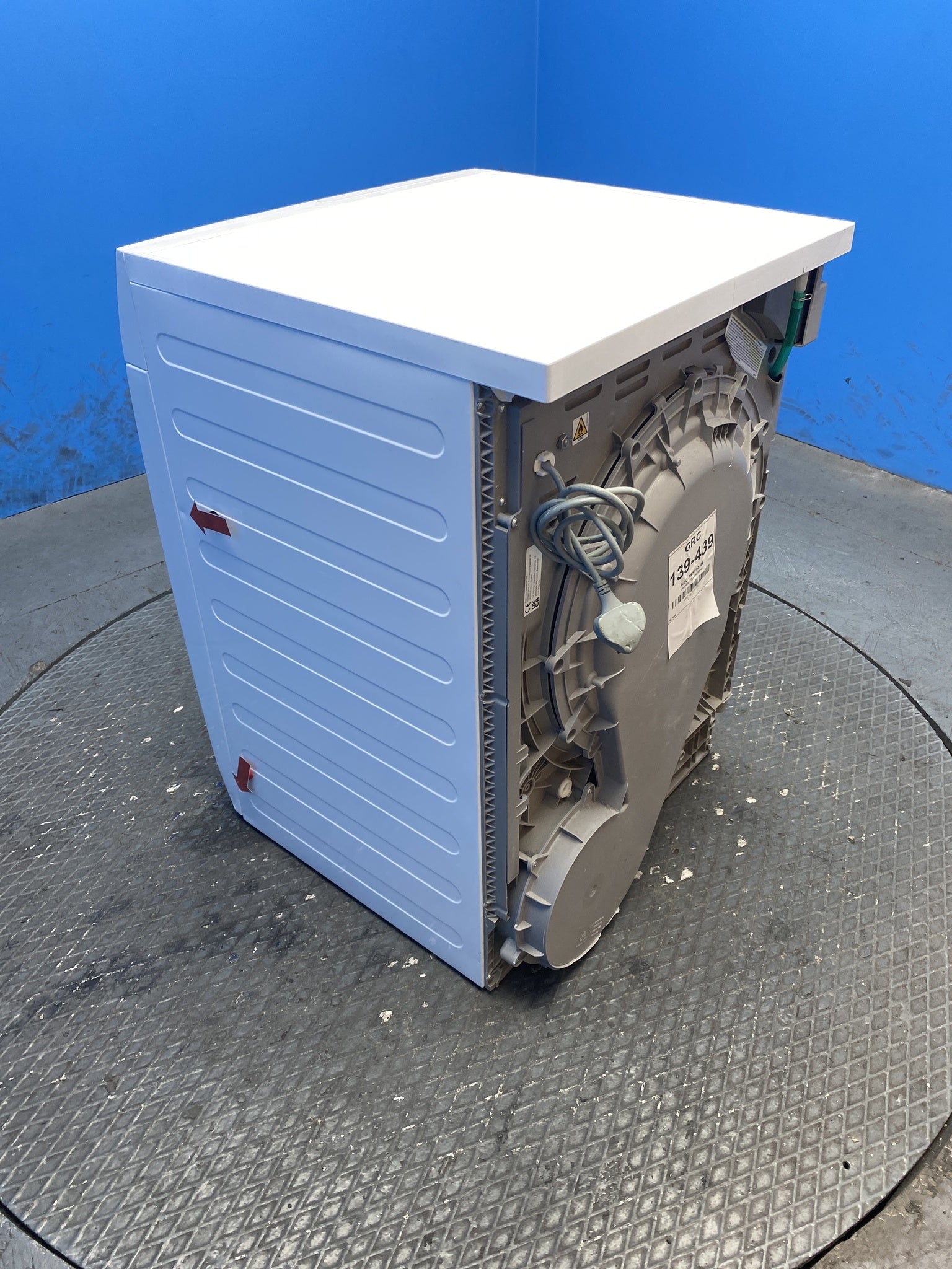 AEG TR819A4B AbsoluteCare 9kg Heat Pump Tumble Dryer