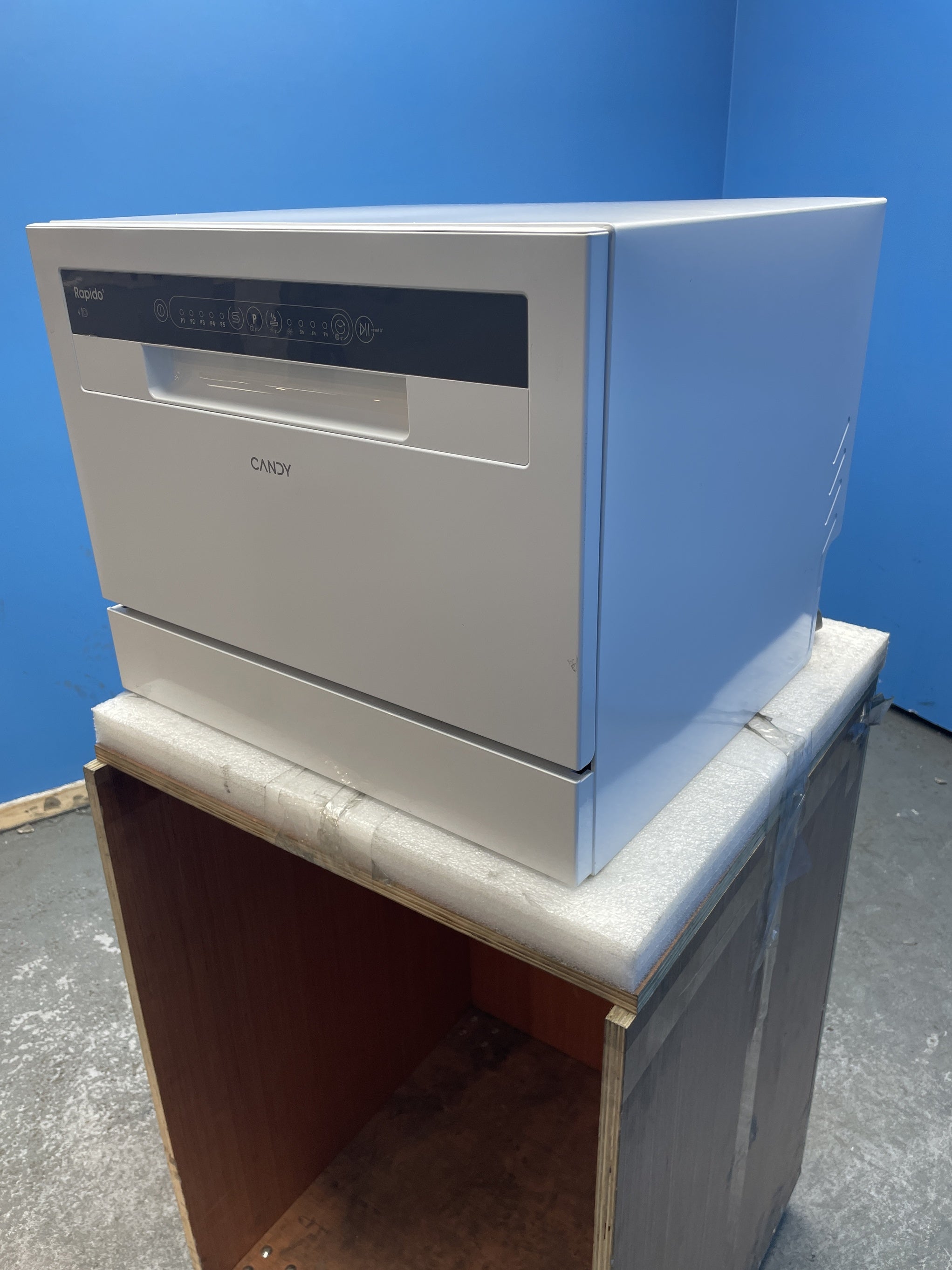 #GRC-154-855 - Candy RapidÓ CP 6E51LW-80 6 Place Setting Tabletop Dishwasher