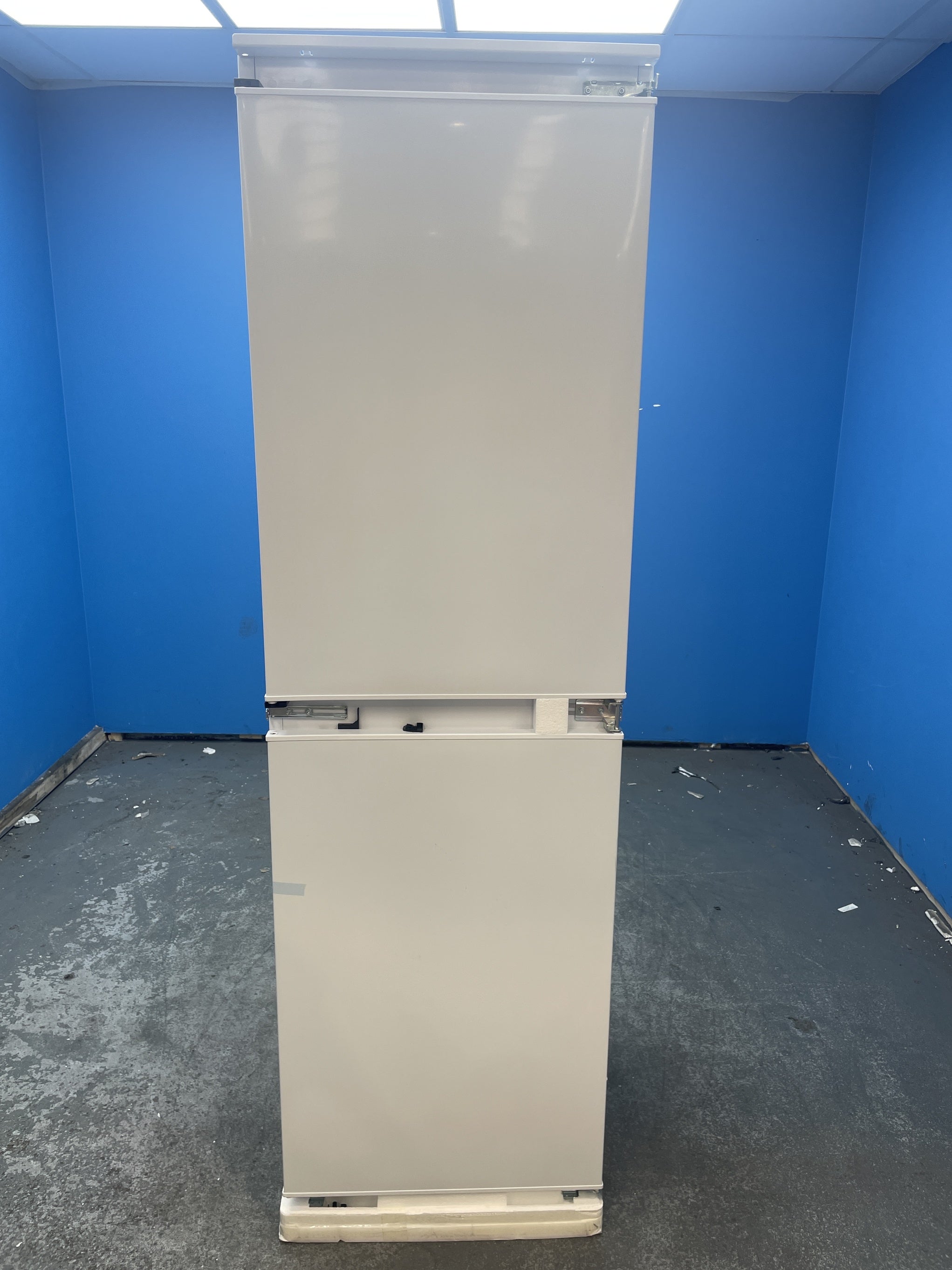 #GRC-159-061 - Candy CB50N518EK 228 Litre Combi Fridge Freezer