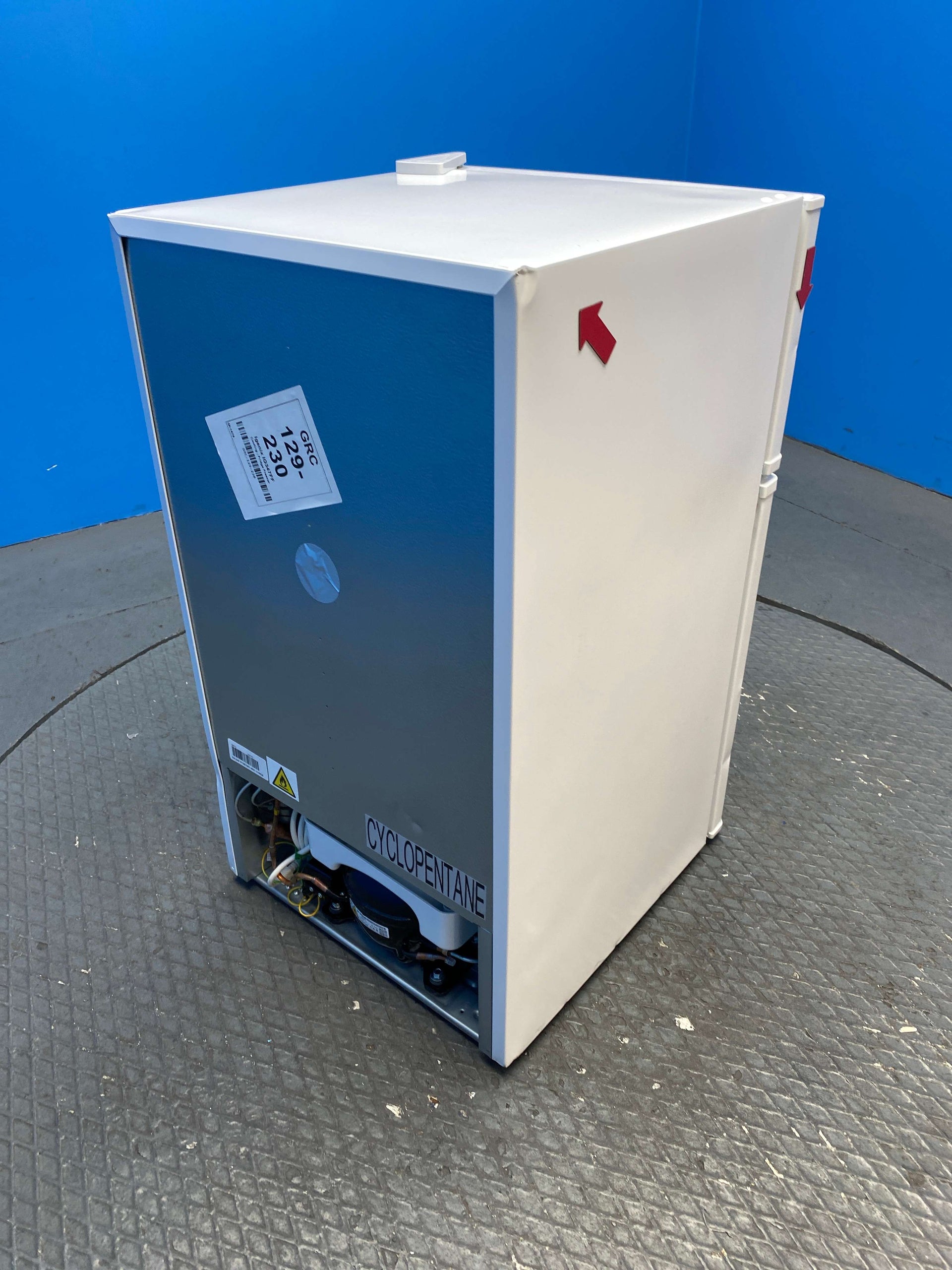 Igenix IG347FF 96 Litre Undercounter Fridge Freezer