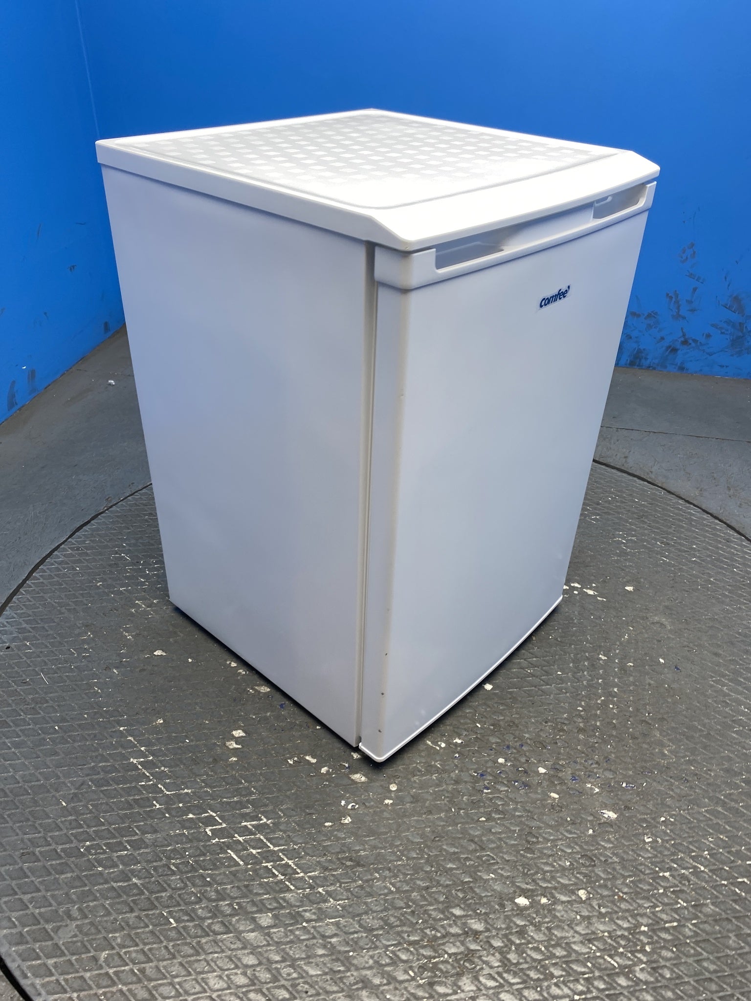 COMFEE' RCD133WH2(E) 131L Under-Counter Larder Fridge