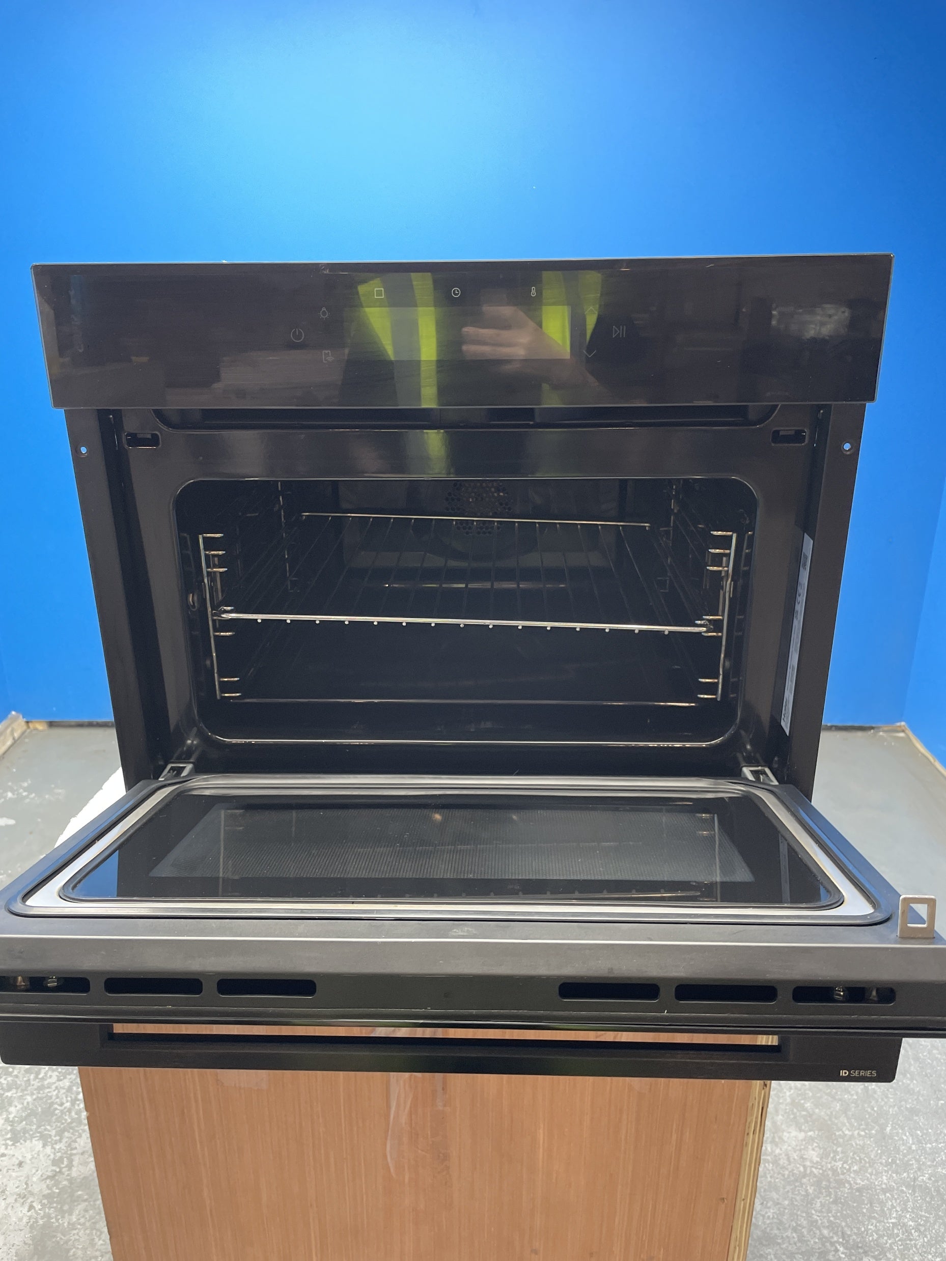 #GRC-155-614 - Haier H4MWID29G6NQB 44L Built‑In Combo Microwave