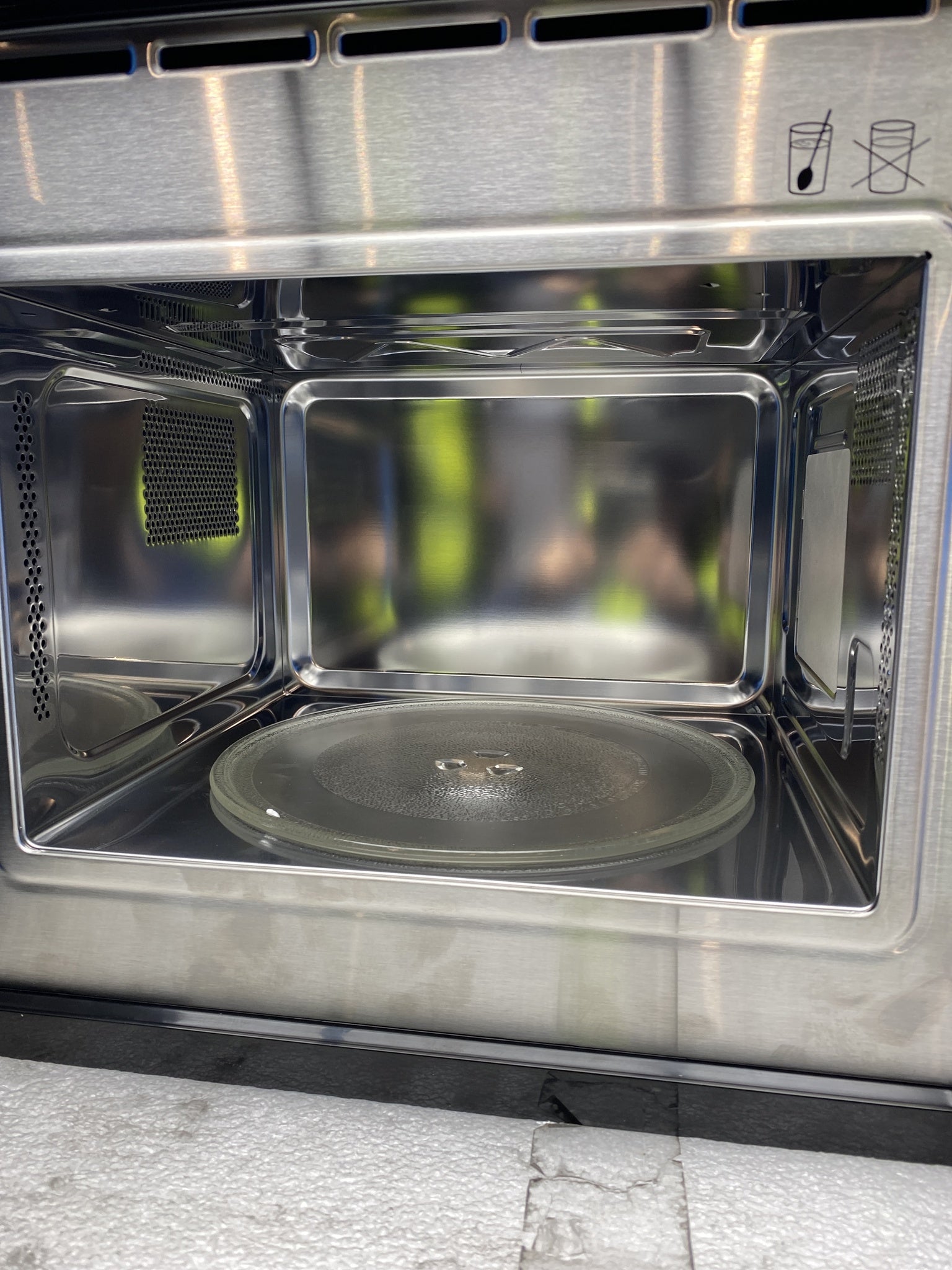 Neff N50 HLAWD23N0B Built-in 800W 20L Microwave Oven