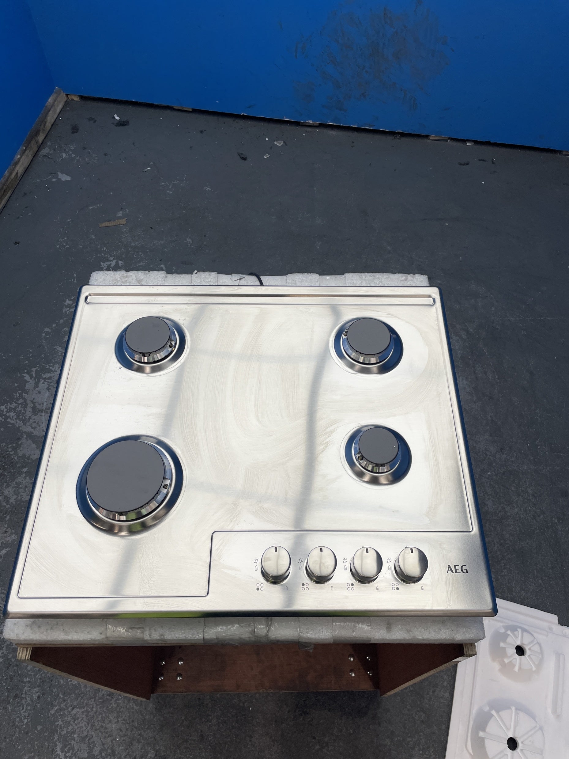 #GRC-158-299 - AEG HGB64200SM Built-in 60cm Slim Line Gas Hob with Speed Burners
