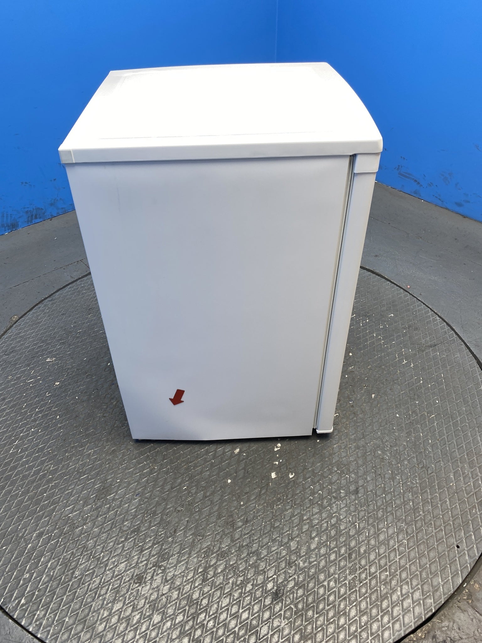 Igenix IG255W 136 Litre Under Counter Fridge