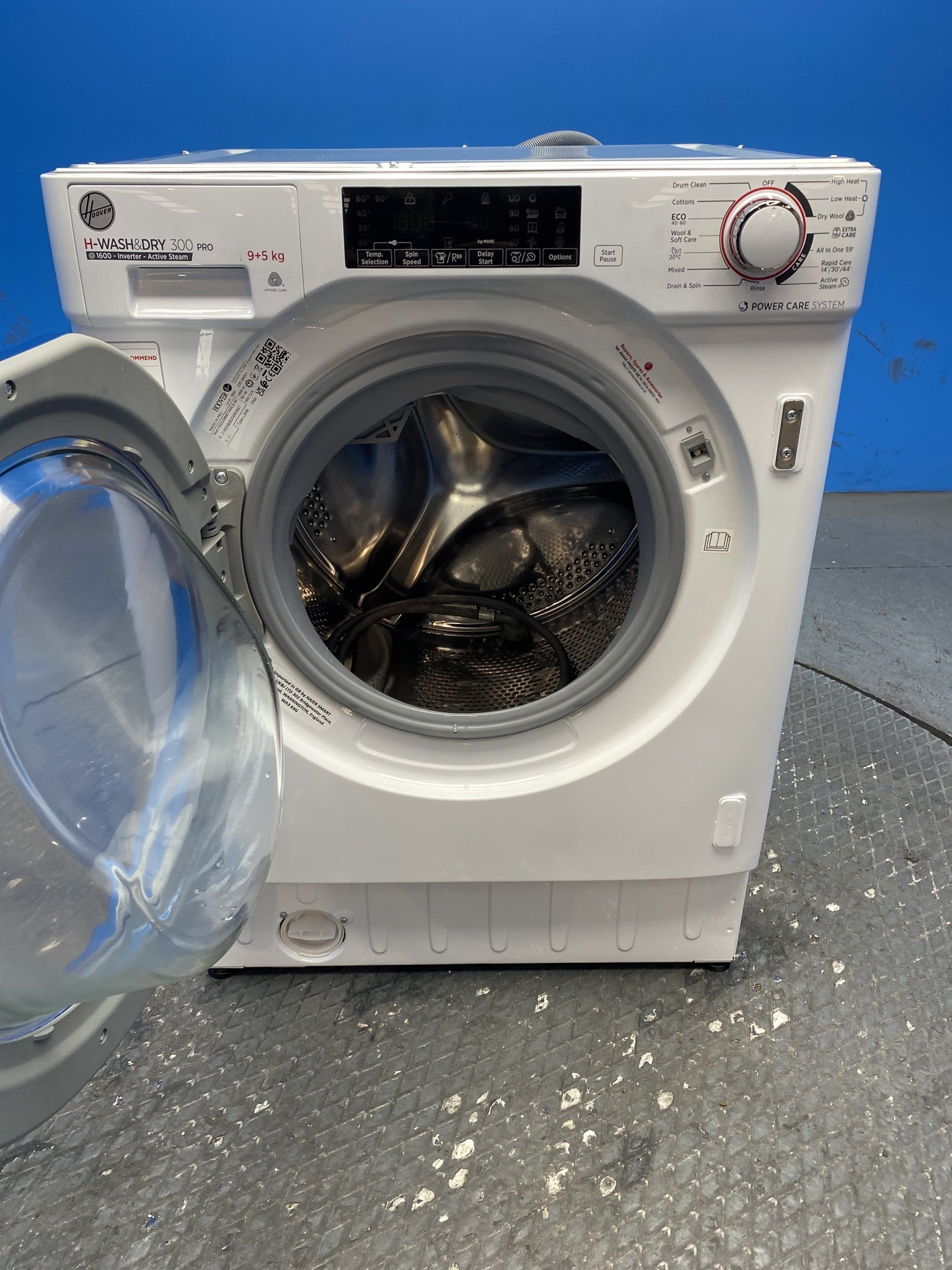 Hoover HBDOS695TAMCE Built In 9kg / 5kg 1600 Spin Washer Dryer