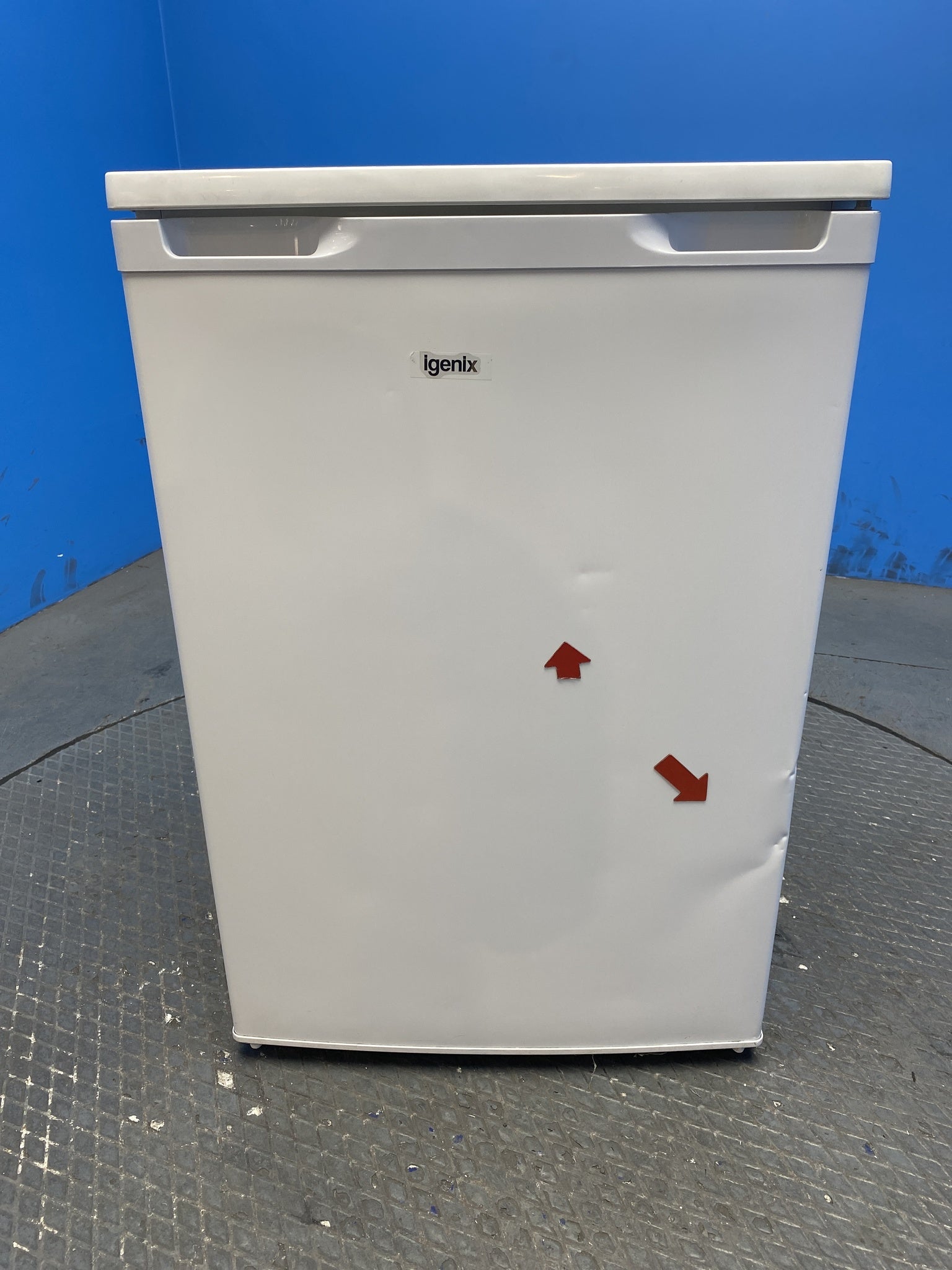 Igenix IG255W 136 Litre Under Counter Fridge