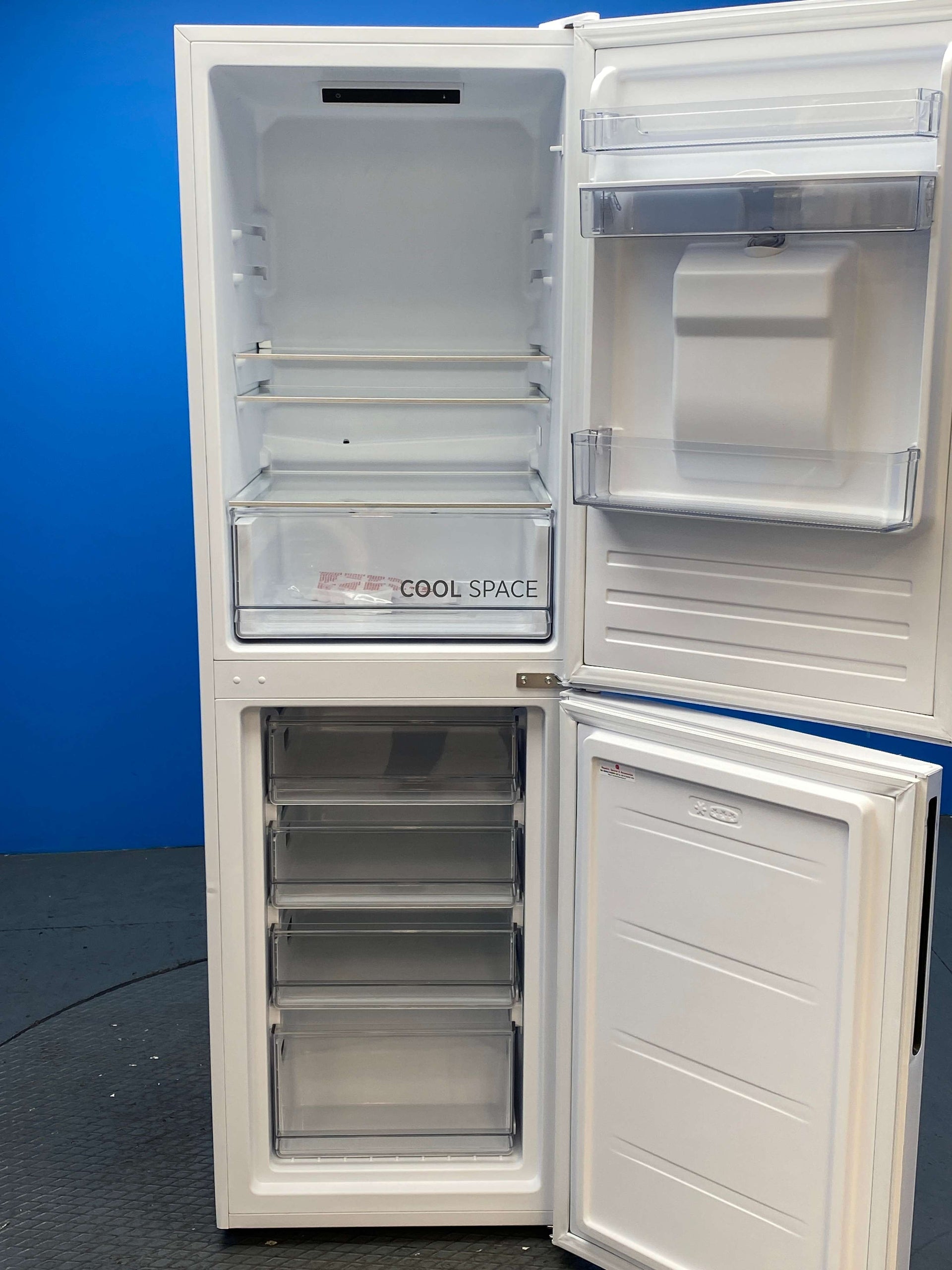 Hoover HOCT3L517EWWK 246 Litre Combi Fridge Freezer