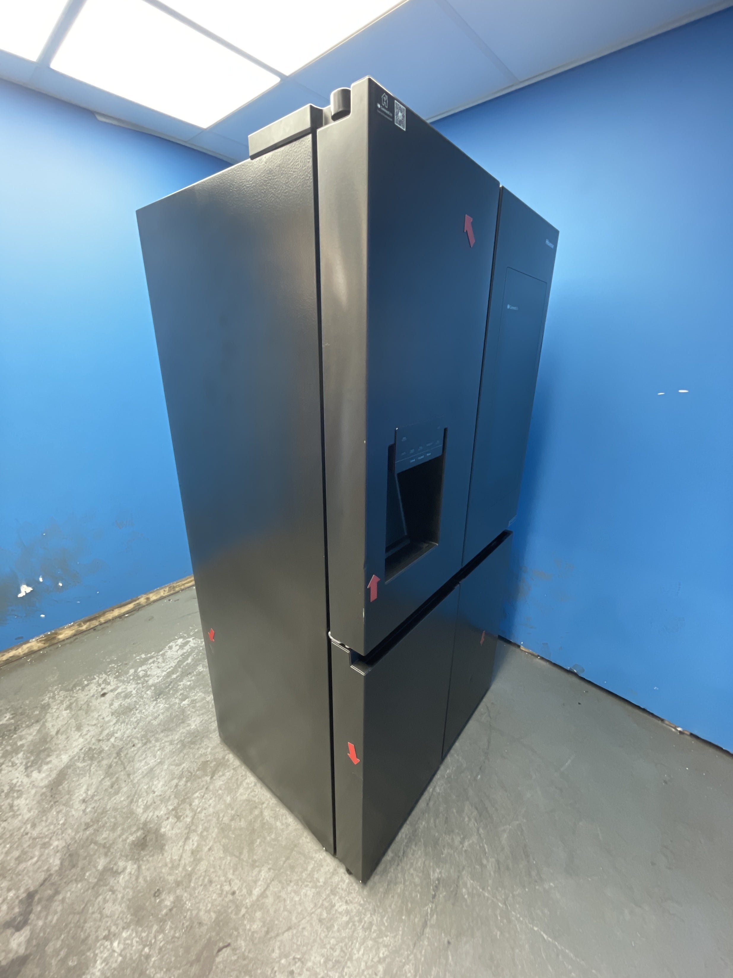 #GRC-161-886 - Hisense PureFlat RQ760N4IFE American Style Fridge Freezer