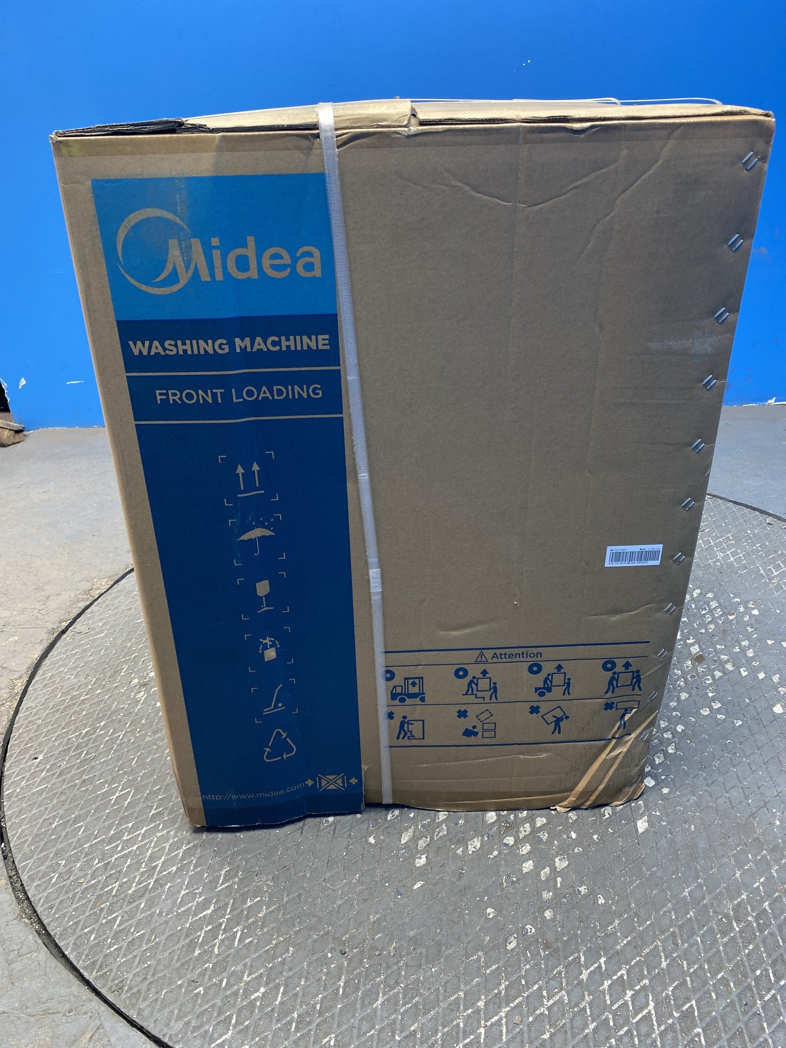 #GRC-158-861 - Midea MF20EW90WB 9kg 1300rpm Wi-Fi Washing Machine