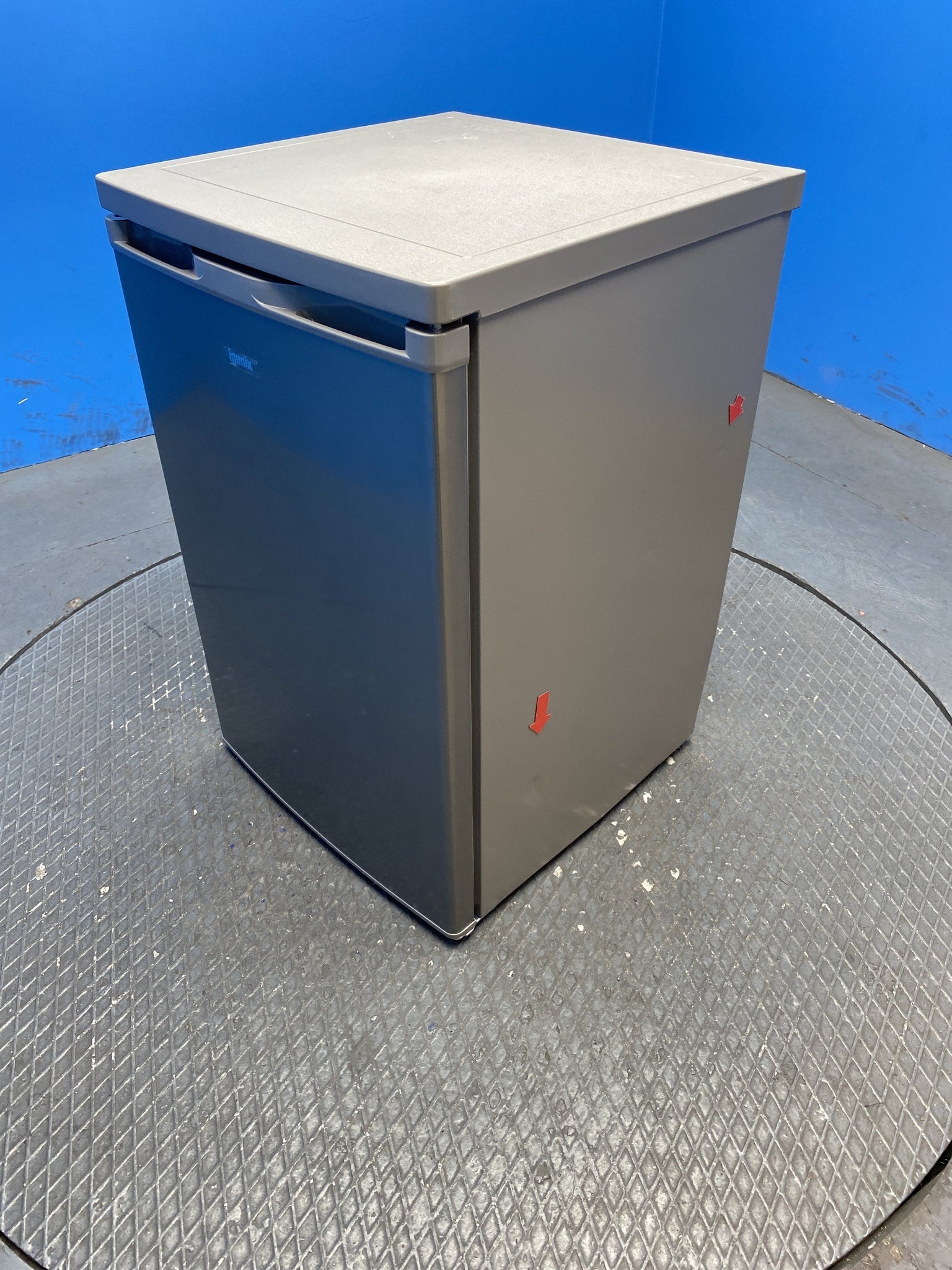 Igenix IG255X 136 Litre Undercounter Fridge
