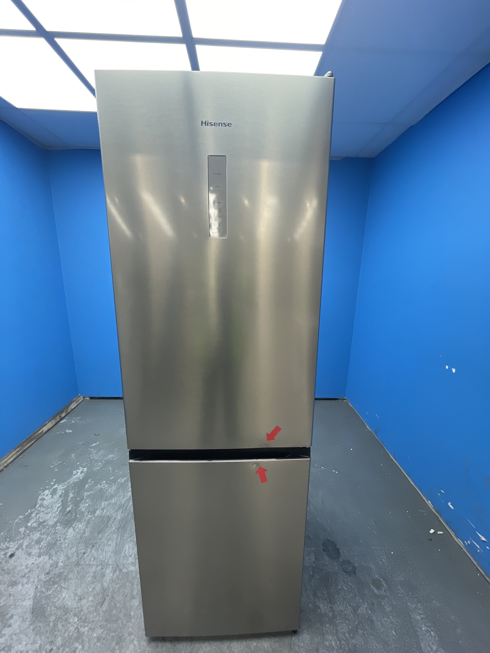 #GRC-163-163 - Hisense RB395N4BCE 304 Litre Combi Fridge Freezer